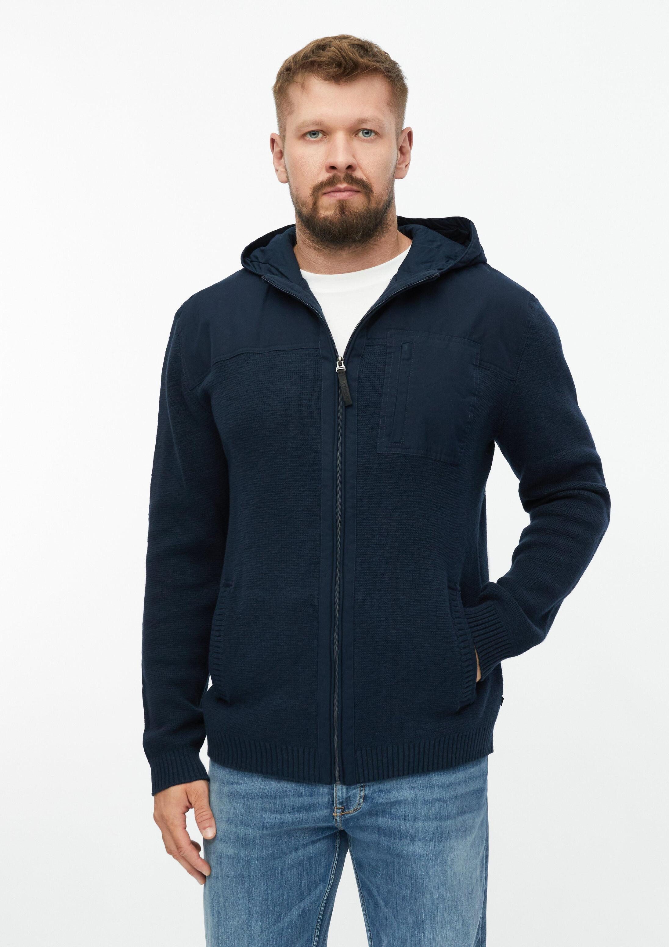 s.Oliver Cardigan Strickjacke Sportive Strickjacke aus Fabricmix mit Kapuze