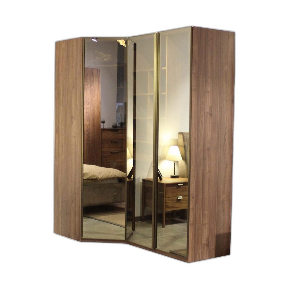 Xlmoebel Kleiderschrank Holzschrank für Schlafzimmer mit eleganter Ästhetik und viel Stauraum (1-St., Kleiderschrank) Hergestellt in Europa