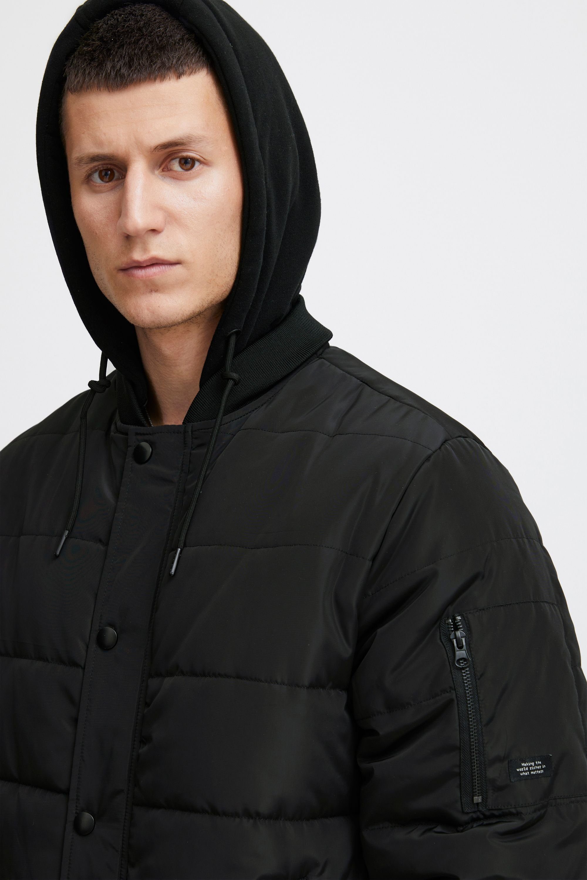 Blend Winterjacke BHOuterwear (1-St) Wärmende Basic Winterjacke
