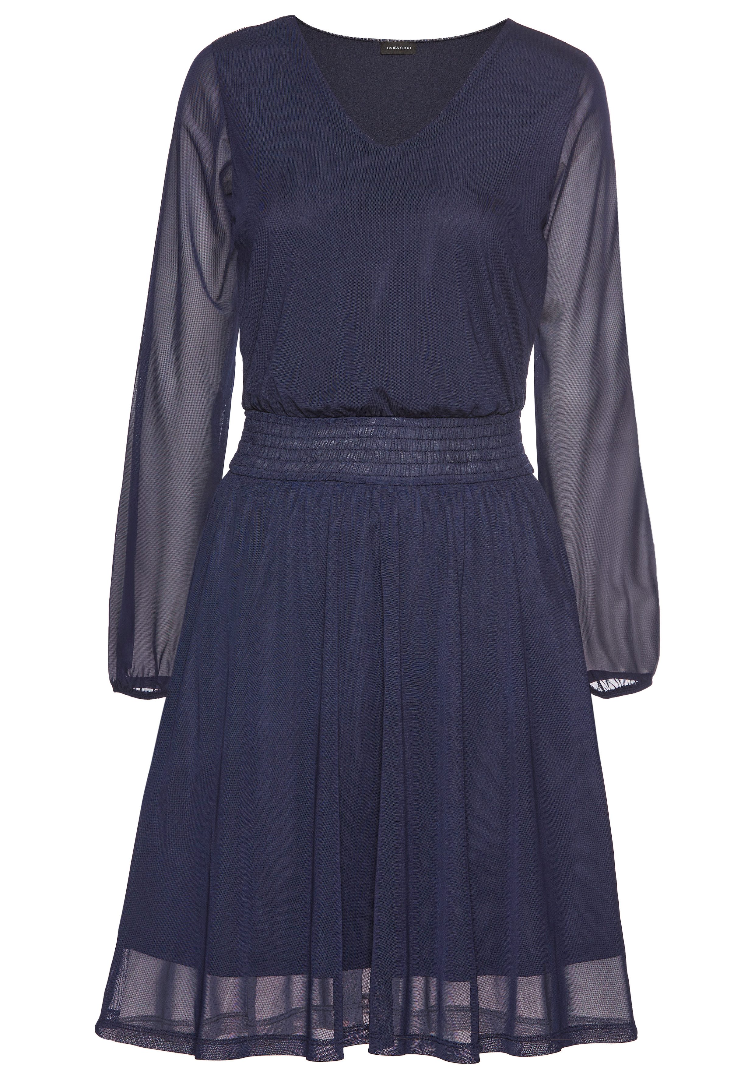 Laura Scott Meshkleid mit Smok-Einsatz