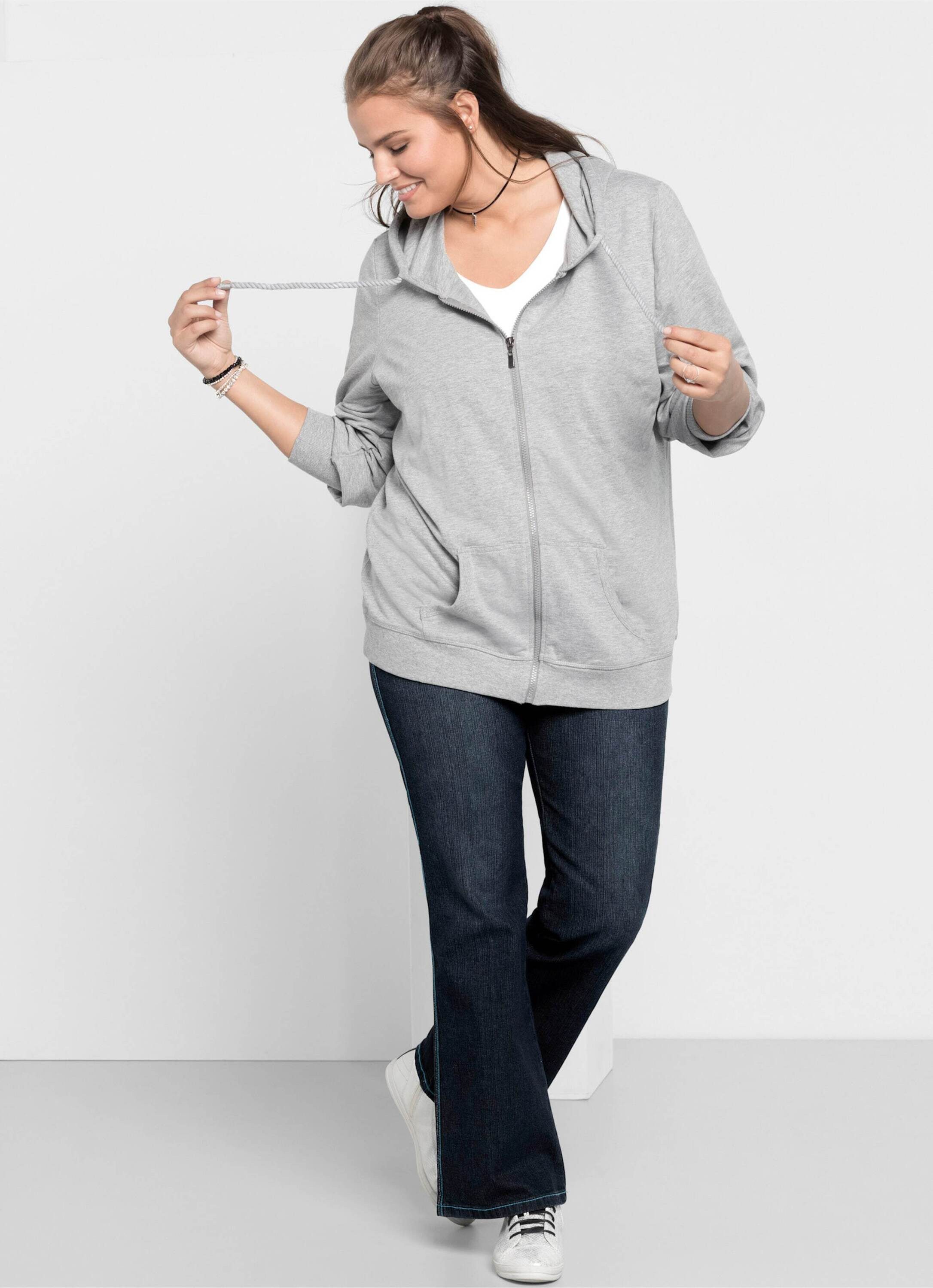 Sheego Bequeme Jeans Stretch-Jeans mit Used-Effekten
