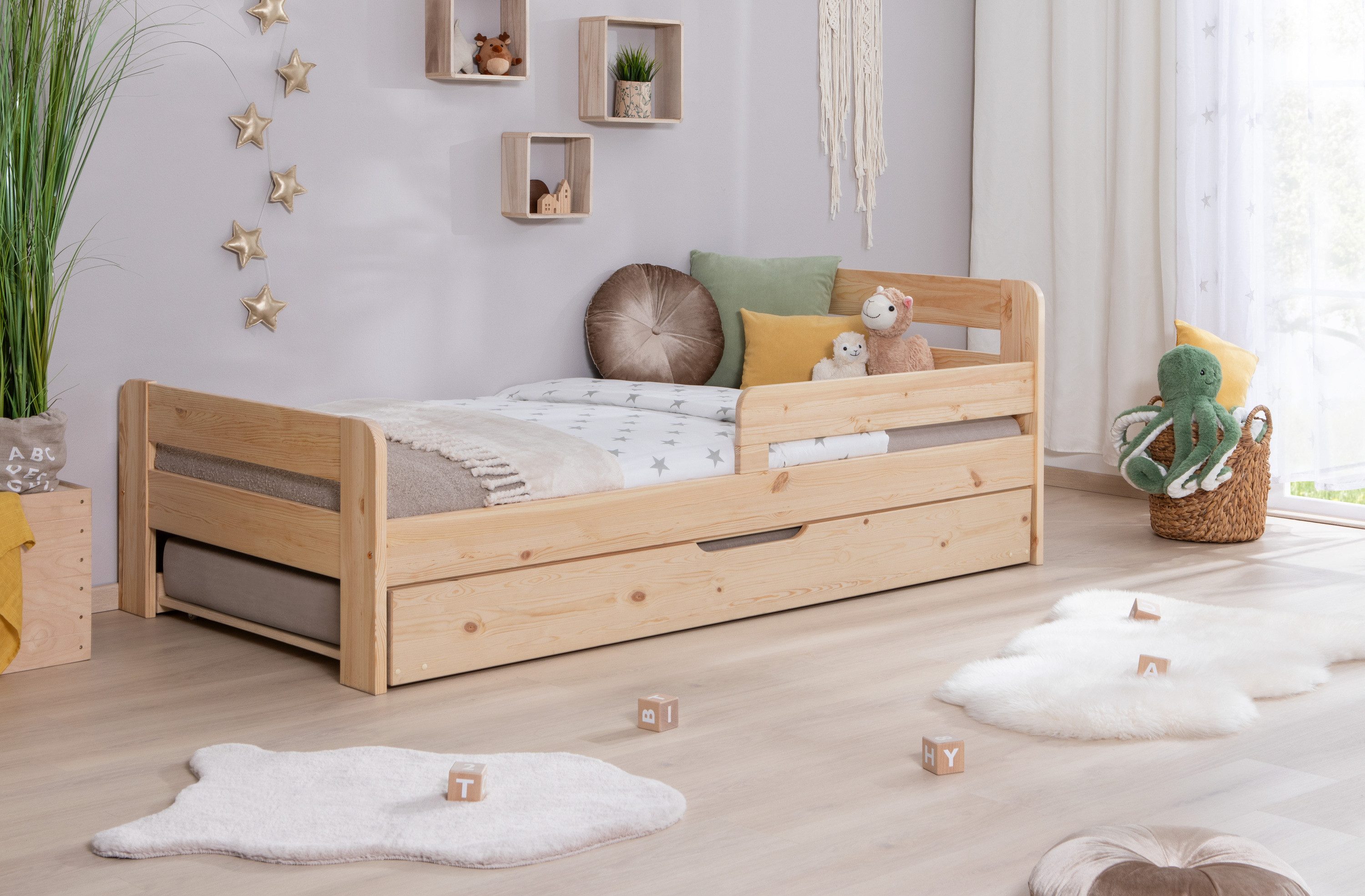 Ticaa Bettgestell Einzelbett Kinderbett Jugendbett "Bennet" mit, Einzelbett inkl. Rausfallschutz – Bild 3 von 5