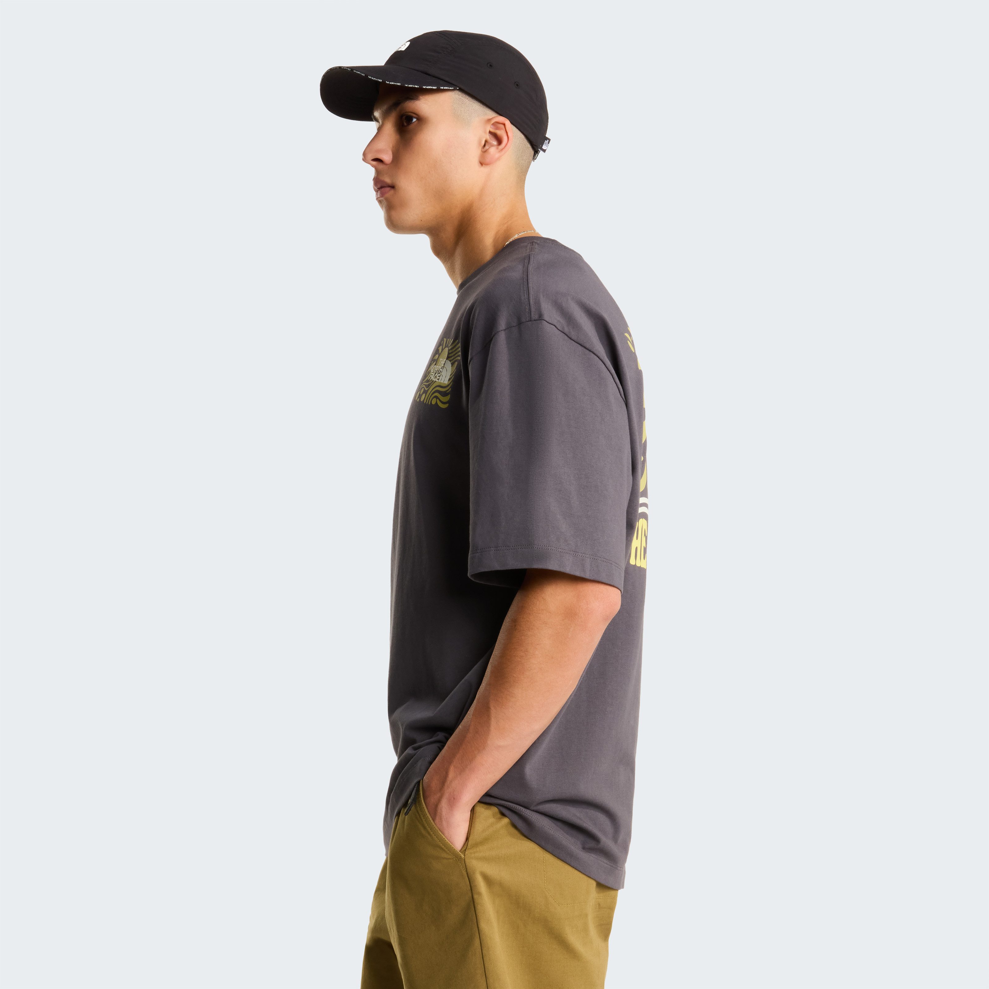 The North Face T-Shirt M SUN OVERSIZE SHORT SLEEVE TEE-GRAPHIC sportlicher Stil, Kurzarm, für sportliche Aktivitäten und Freizeit