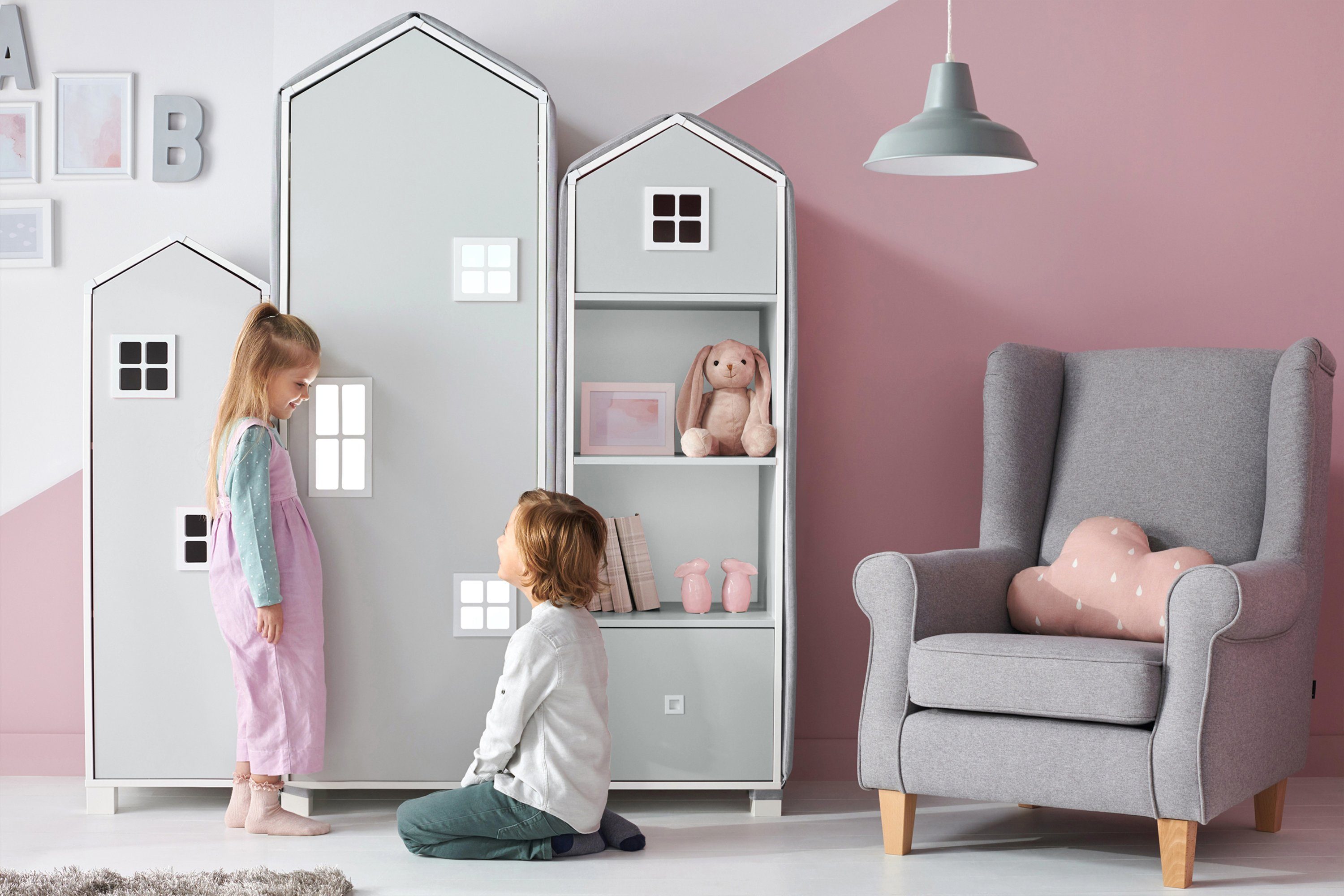 Einlegeböden, mit / 3 Grifffunktion Türen, Fenster weiß Schrank Hausform MIRUM Kinderkleiderschrank grau Spielzeugschrank mit Drehtürenschrank Konsimo