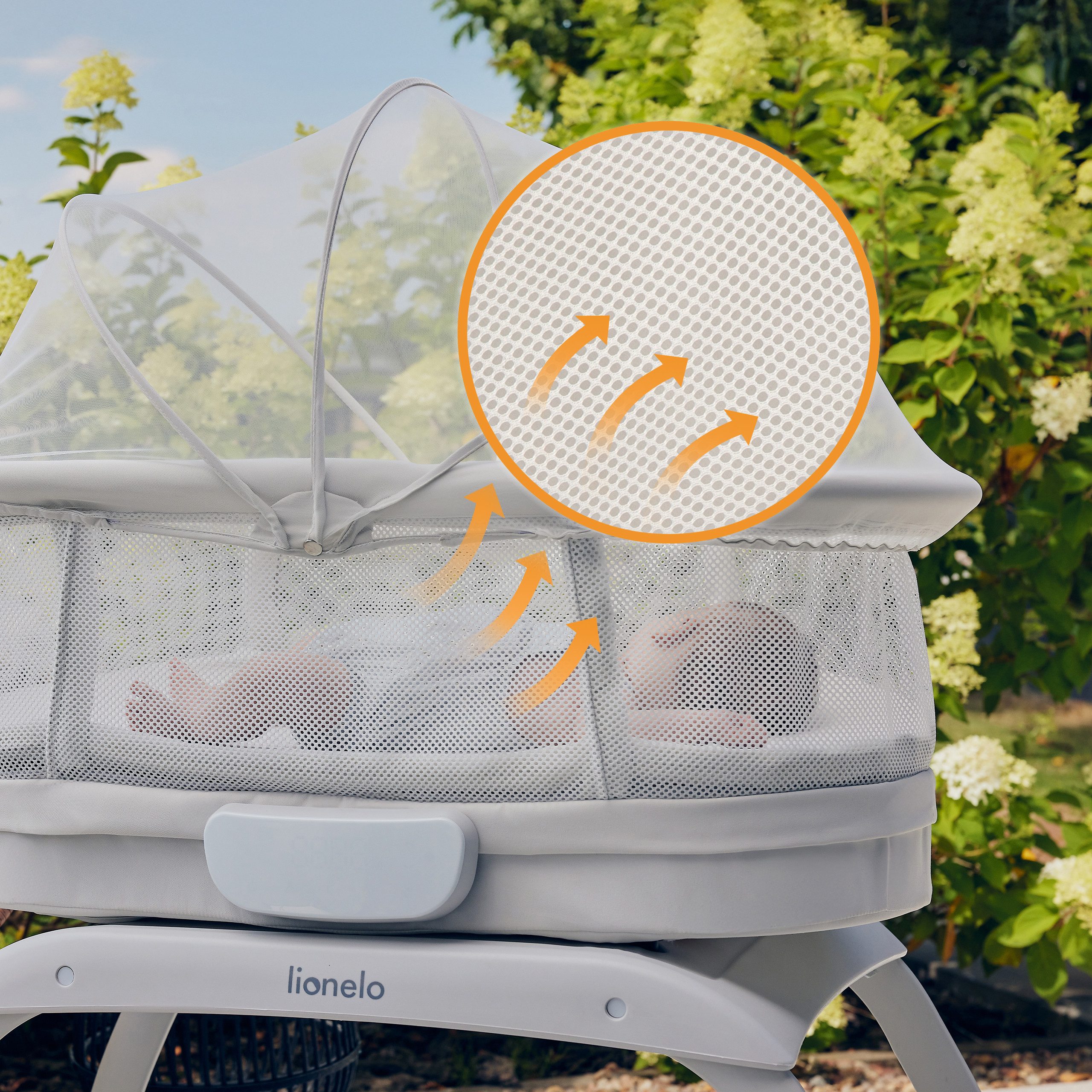 lionelo Baby Travel Cot CORAL, Cot, Cradle and Baby Scale/5 Rocking Speeds, 12 Melodies