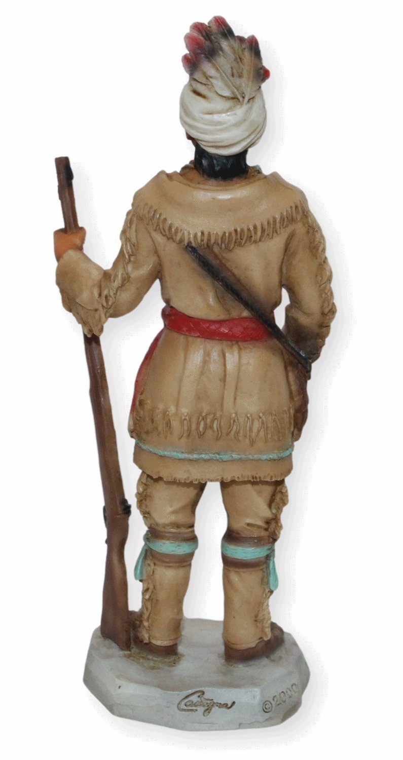 Tahchee Dekofigur stehend Native 17 Figur mit H und Tasche Hand Gewehr in cm American Häuptling Castagna