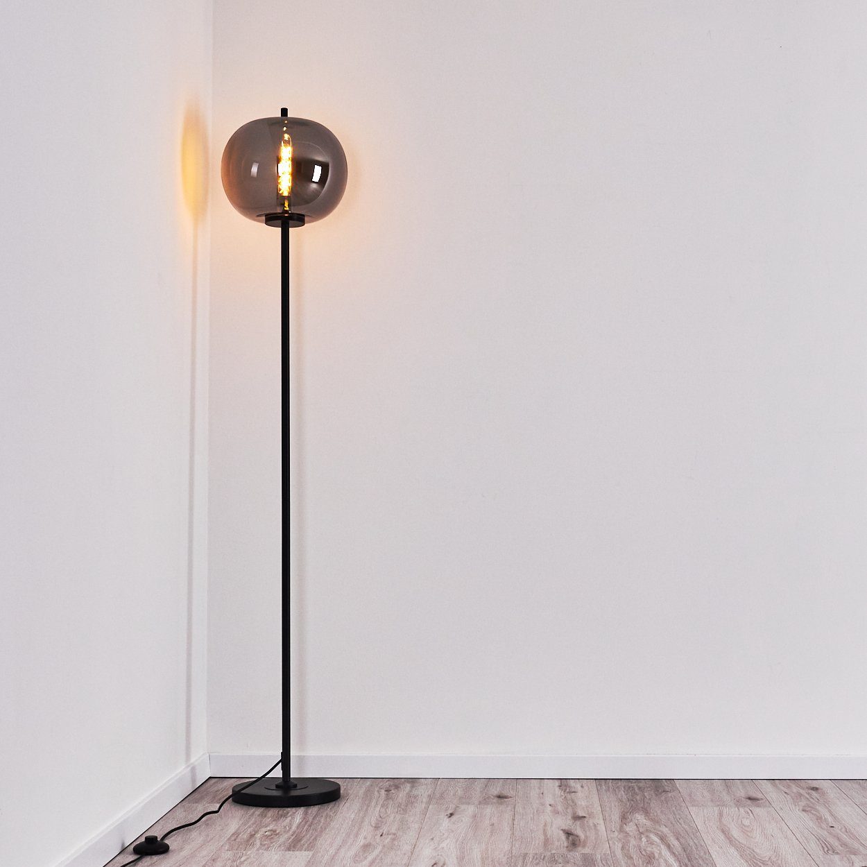 und Bodenlampe hofstein mit Leuchtmittel, 162cm, »Ambrogio« E27 Schwarz/Chrom, ohne Glasschirm Metall/Glas aus Stehlampe Höhe Fußschalter, Stehlampe in