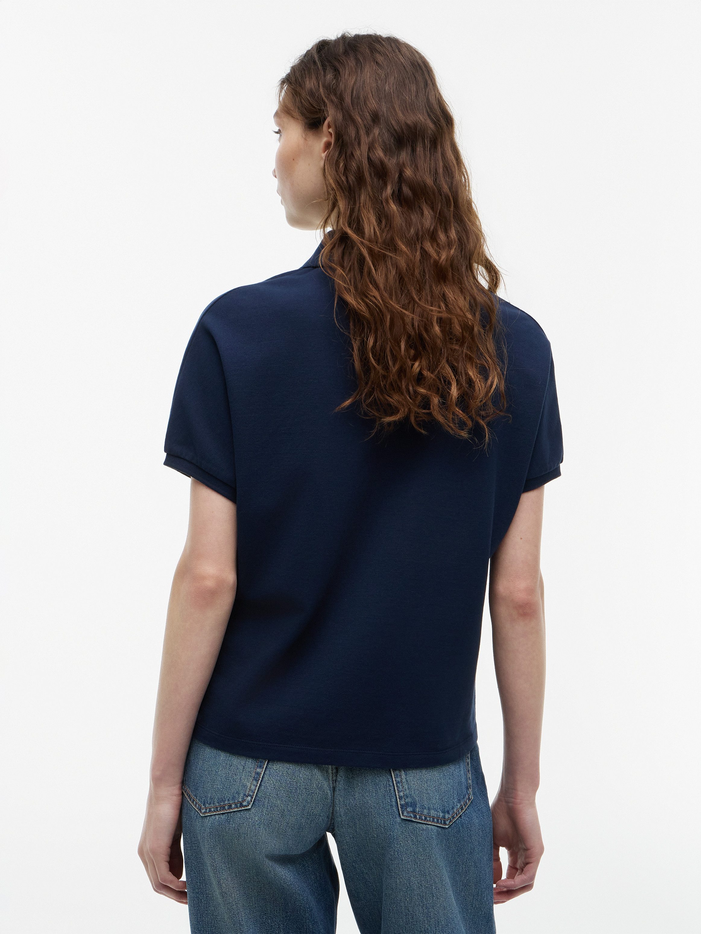 Tommy Hilfiger Poloshirt TH SCRIPT MODERN SS POLO Baumwollmischung, Polokragen, kurze Knopfleiste