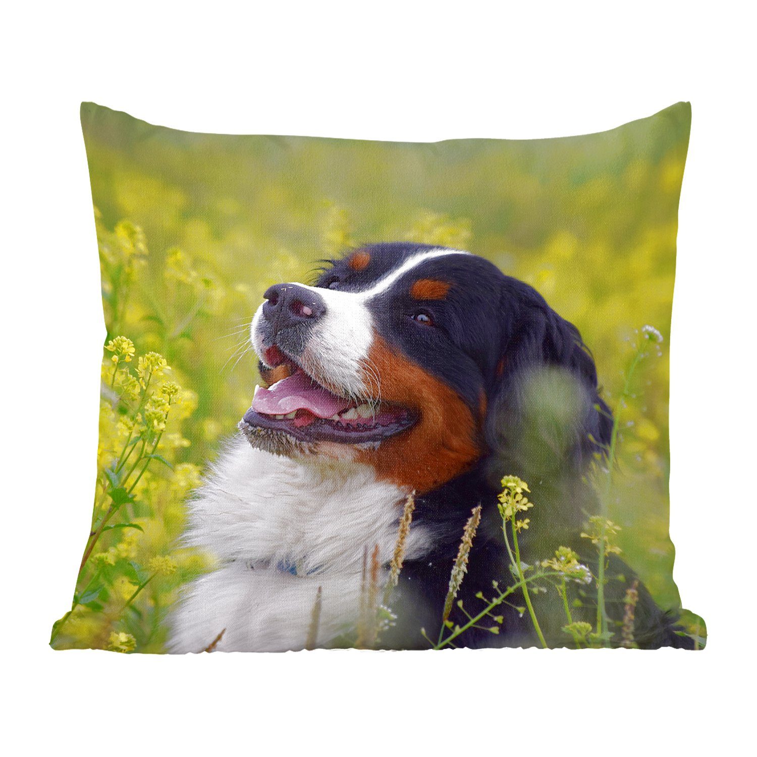 MuchoWow Dekokissen Ein Berner Sennenhund zwischen gelben Blumen, Zierkissen mit Füllung für Wohzimmer, Schlafzimmer, Deko, Sofakissen | Dekokissen
