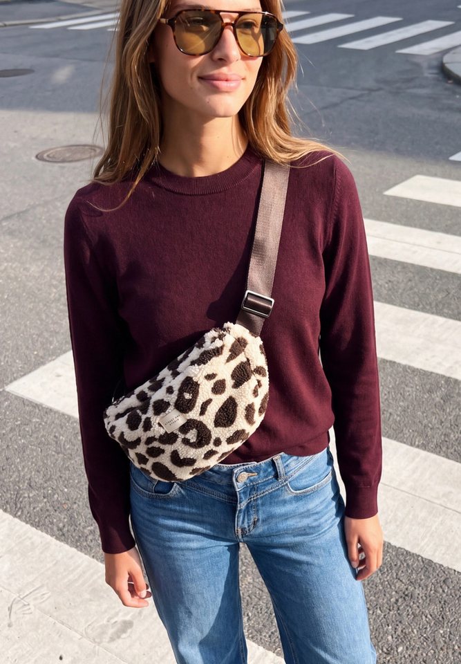 STREET ONE STUDIO Schultertasche, Leomuster