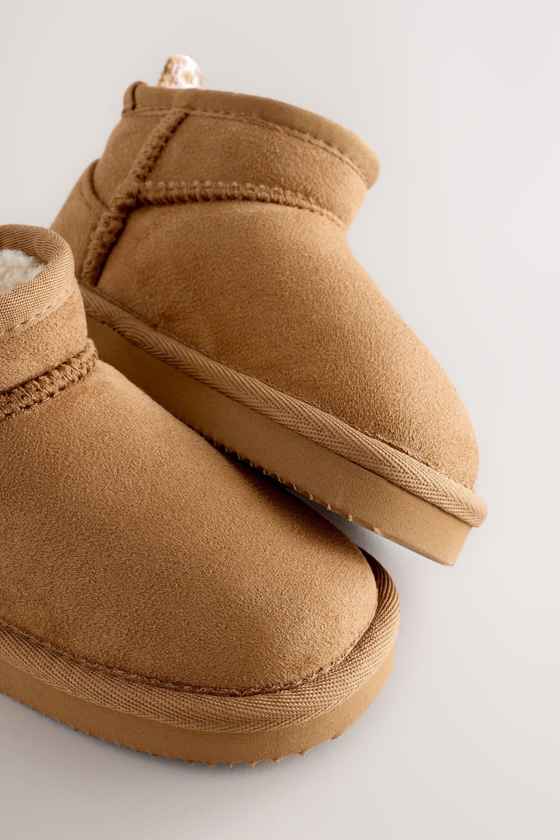 Next Schlupf-Hausstiefel Hausschuh (1-tlg)