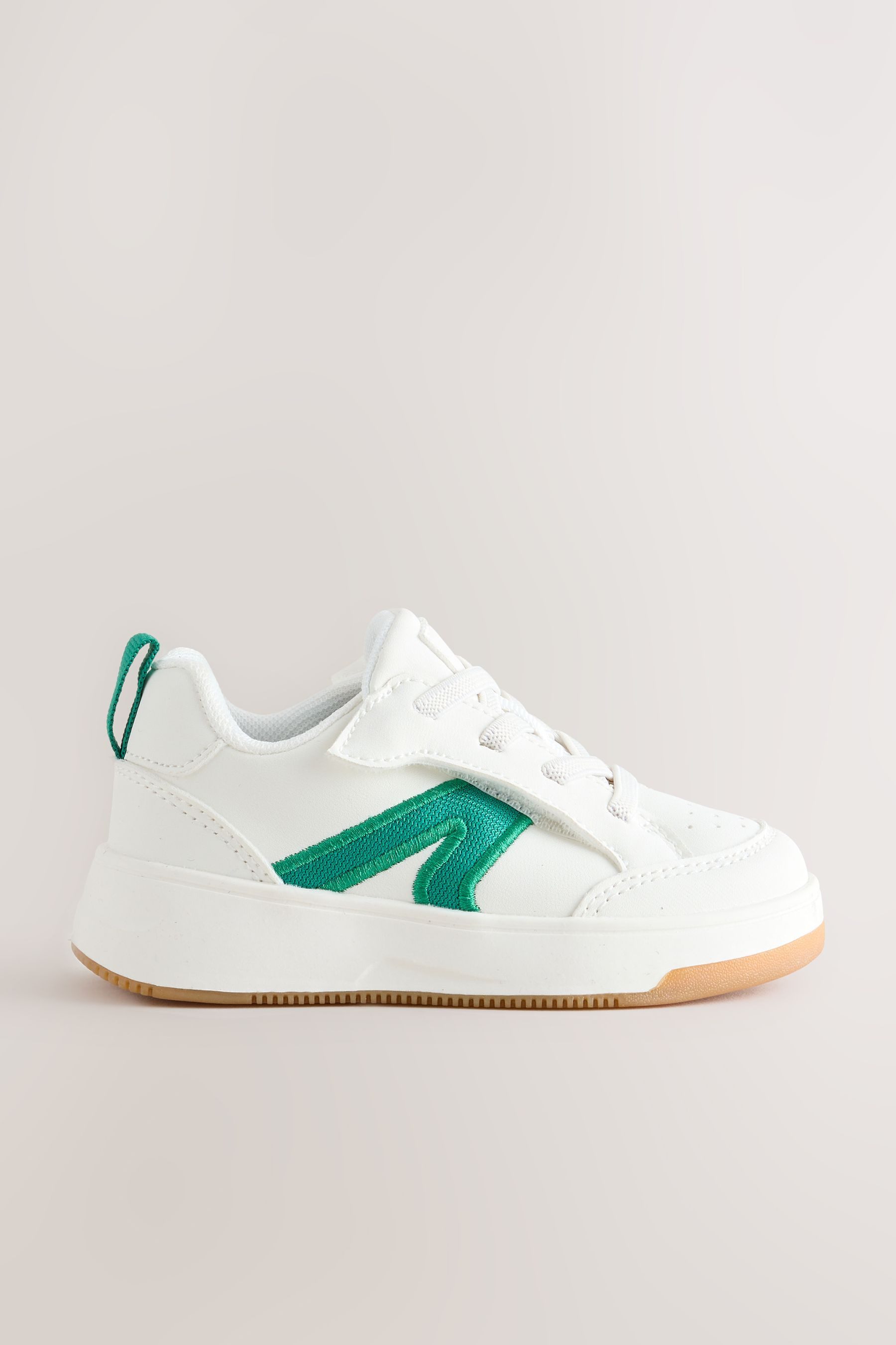 Next Sportschuh mit Elastikschnürung, weite Passform Sneaker (1-tlg)