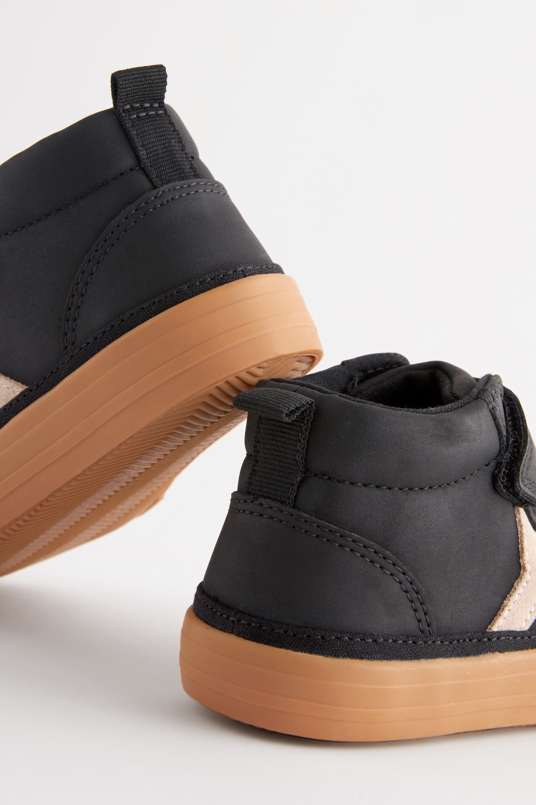 Next Stiefel mit Klettverschluss, weite Passform Babystiefel (1-tlg)