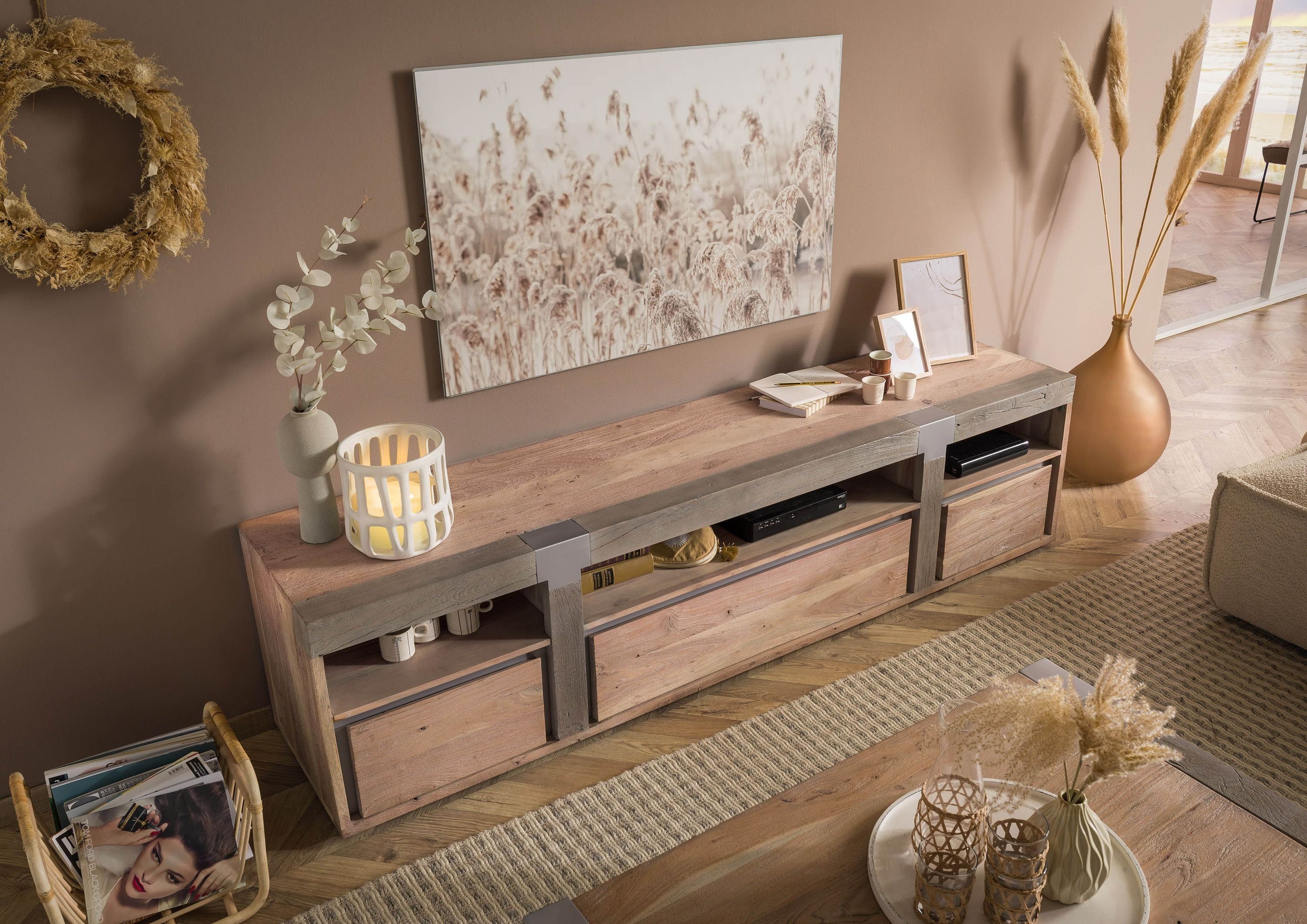 Massivmoebel24 TV-Board (Massivholz), TV-Board Akazie 220x48x55 beige lacki günstig online kaufen