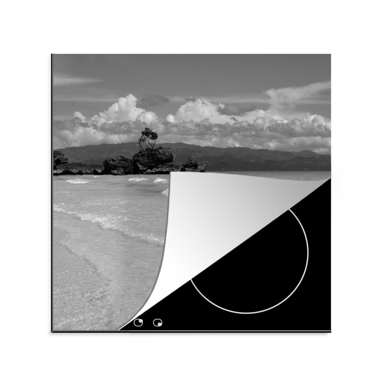 MuchoWow Herdblende-/Abdeckplatte Tropischer Strand auf der Insel Boracay - schwarz und weiß, Vinyl, (1 tlg), 78x78 cm, Ceranfeldabdeckung, Arbeitsplatte für küche