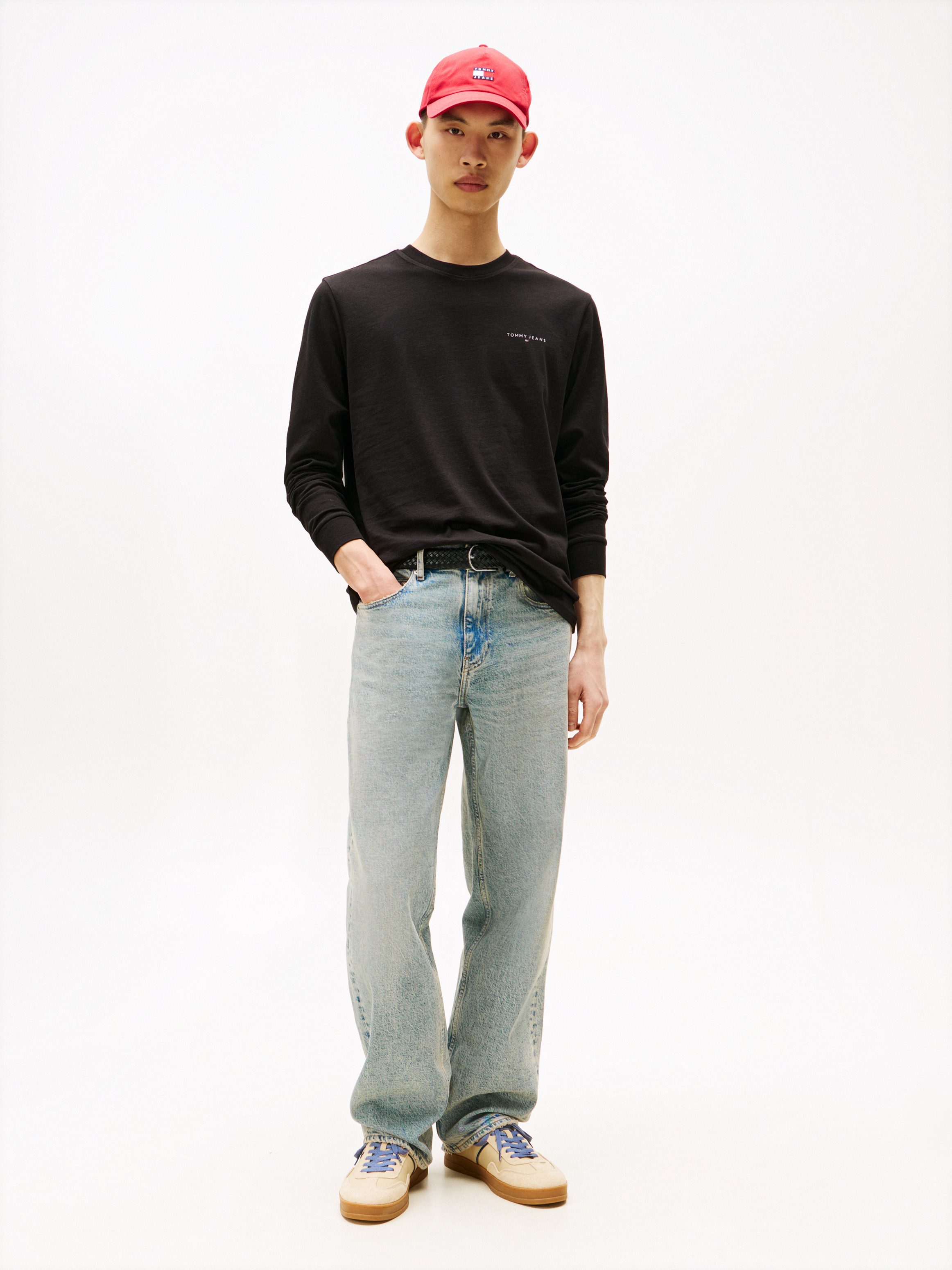 Tommy Jeans Langarmshirt TJM SLIM CHEST LINEAR LS TEE EXT Mit Rundhalsausschnitt