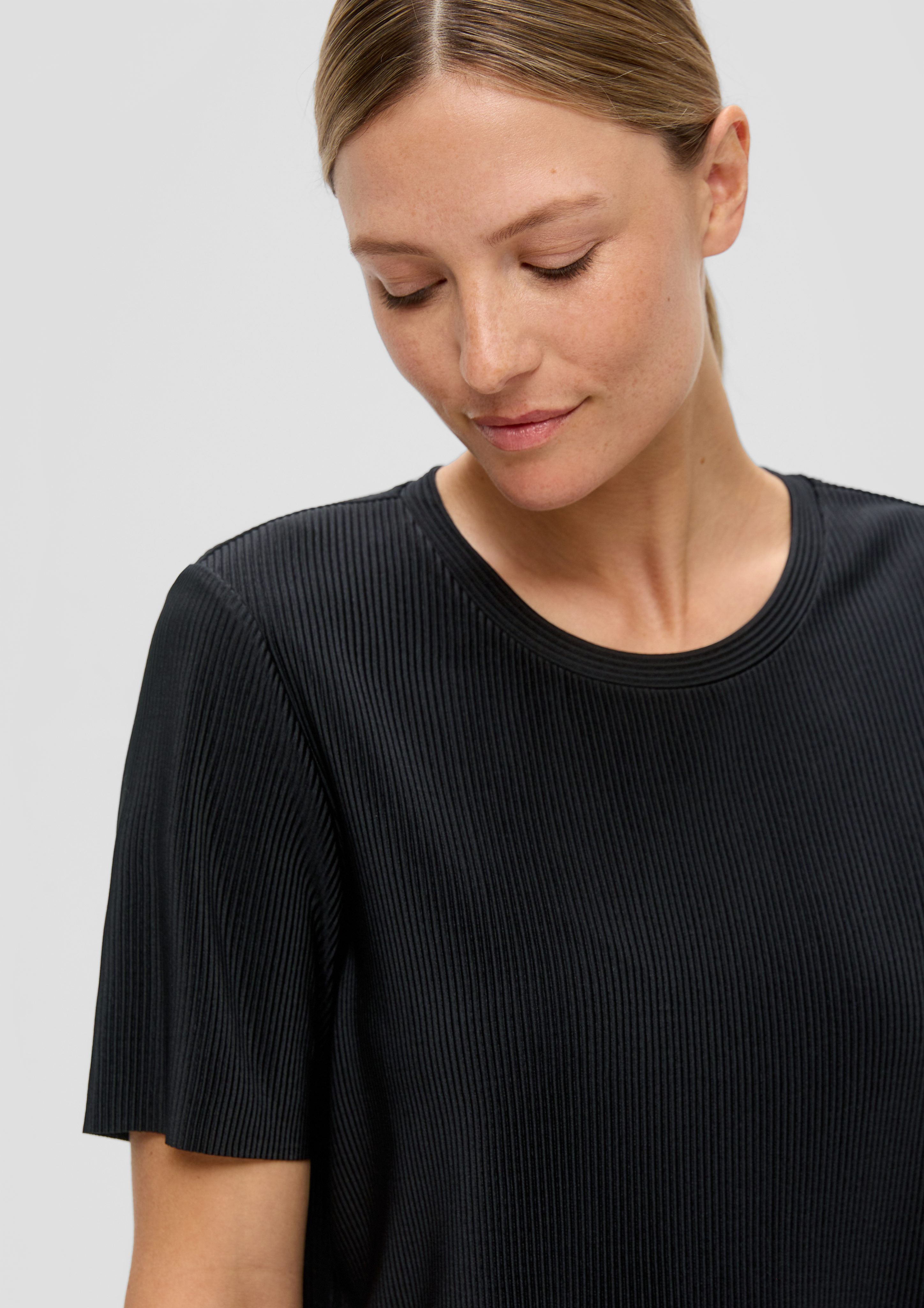 s.Oliver Kurzarmshirt T-Shirt mit Plisseefalten günstig online kaufen
