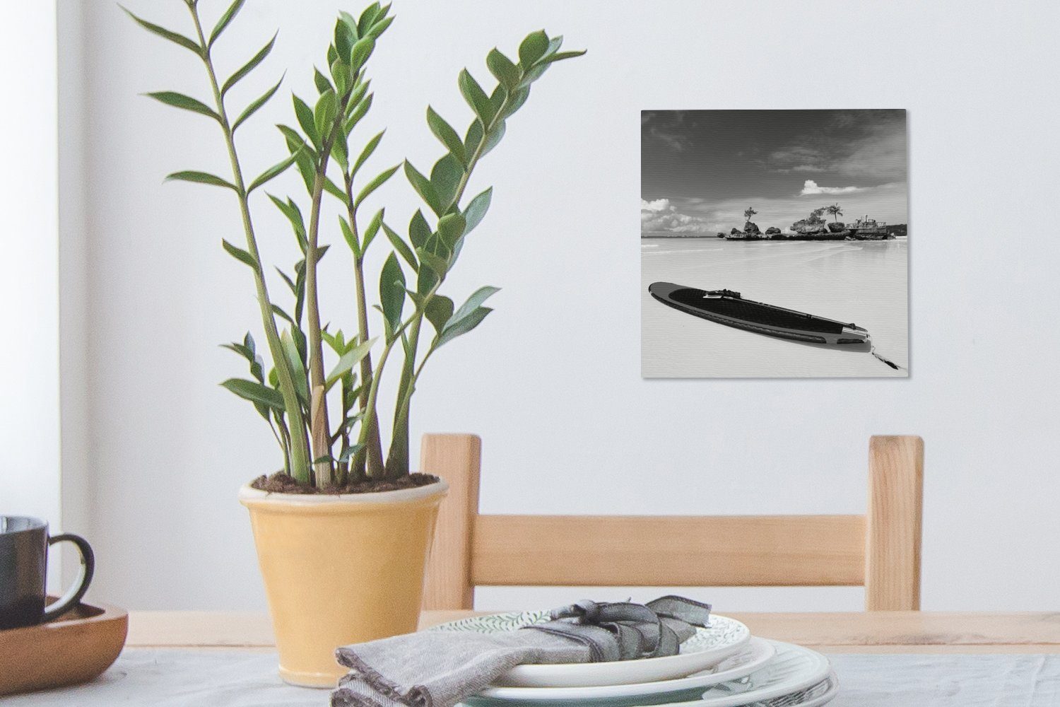 OneMillionCanvasses® Leinwandbild Surfbrett am von Strand St), Schlafzimmer Wohnzimmer Boracay für weiß, - schwarz Bilder Leinwand (1 und