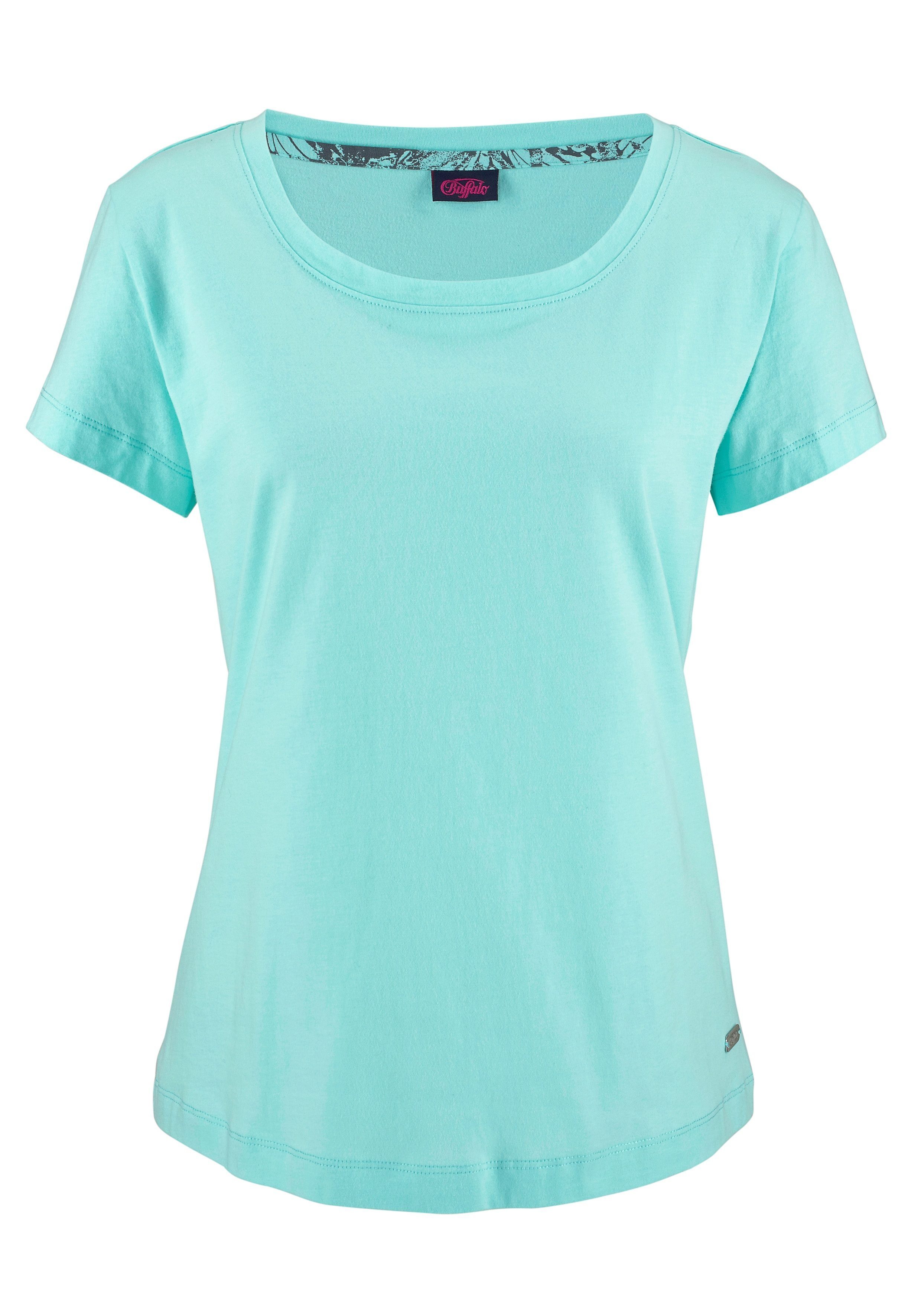 Buffalo Shorty (2 tlg) mit gemusterter Shorts und softem Basic T-Shirt. € 24,99