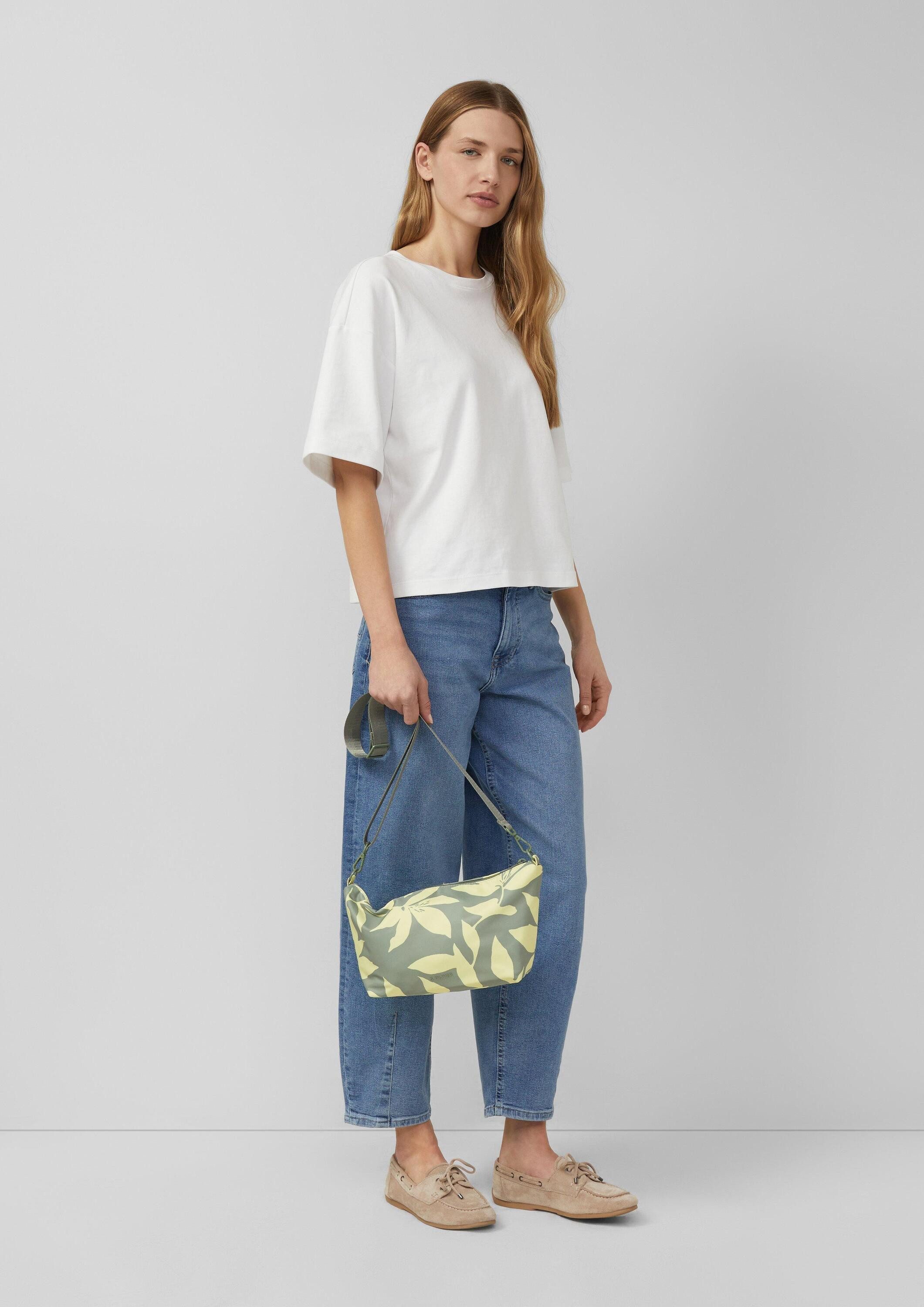 s.Oliver Umhängetasche Tasche, Crossbody-Bag aus Nylon mit floralem Artwork