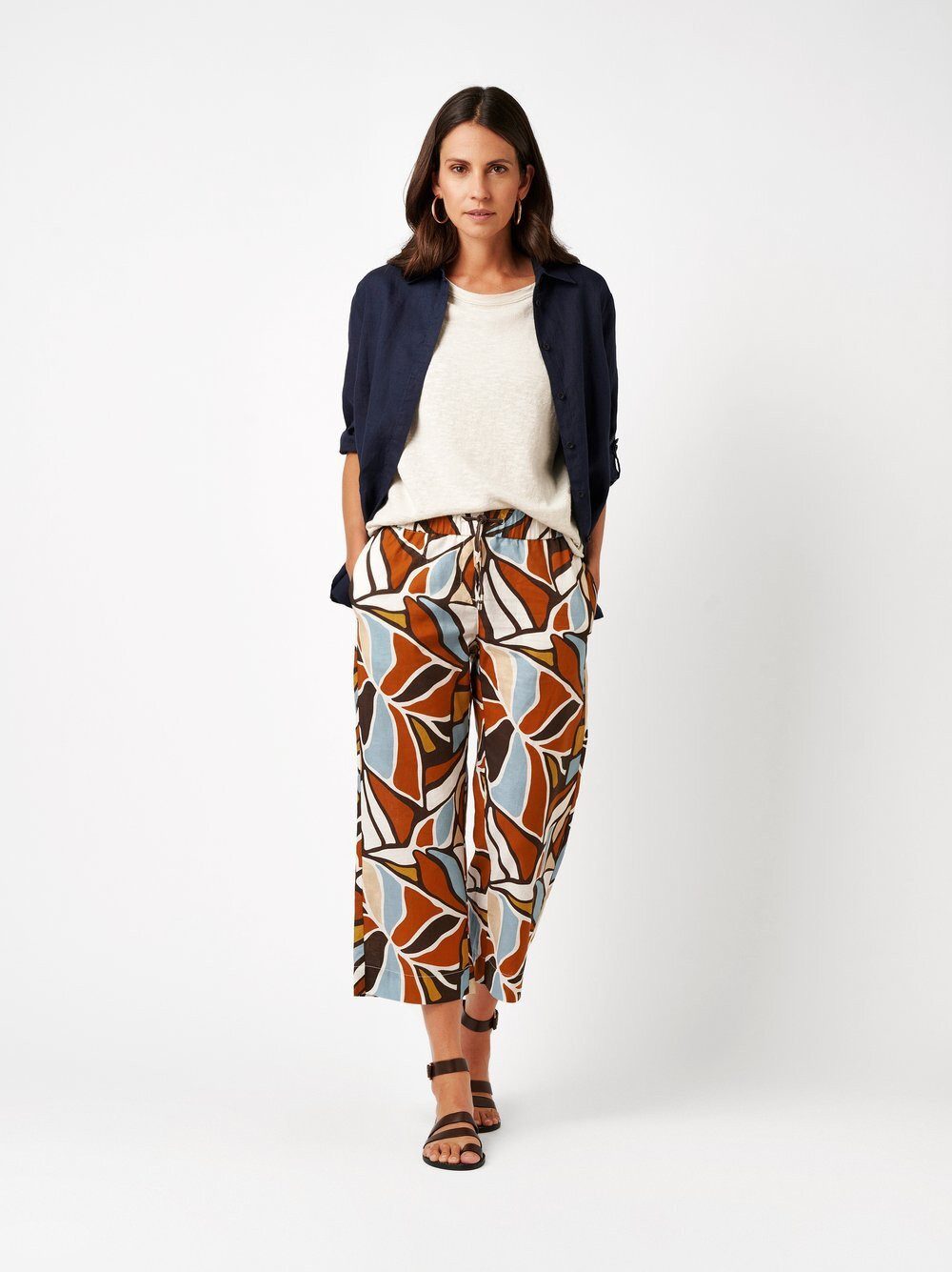 TONI Palazzohose Pia 3/4 mit grafischem Flowerprint