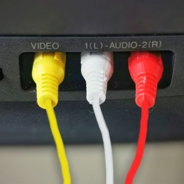 Retoo Cinch-Kabel HDMI Stecker auf 3 RCA Buchse Adapterkabel für HDTV 1080p Adapter AV OUT/Digital zu HDMI, Breite Anwendung, Das Kabel funktioniert nur als Sender