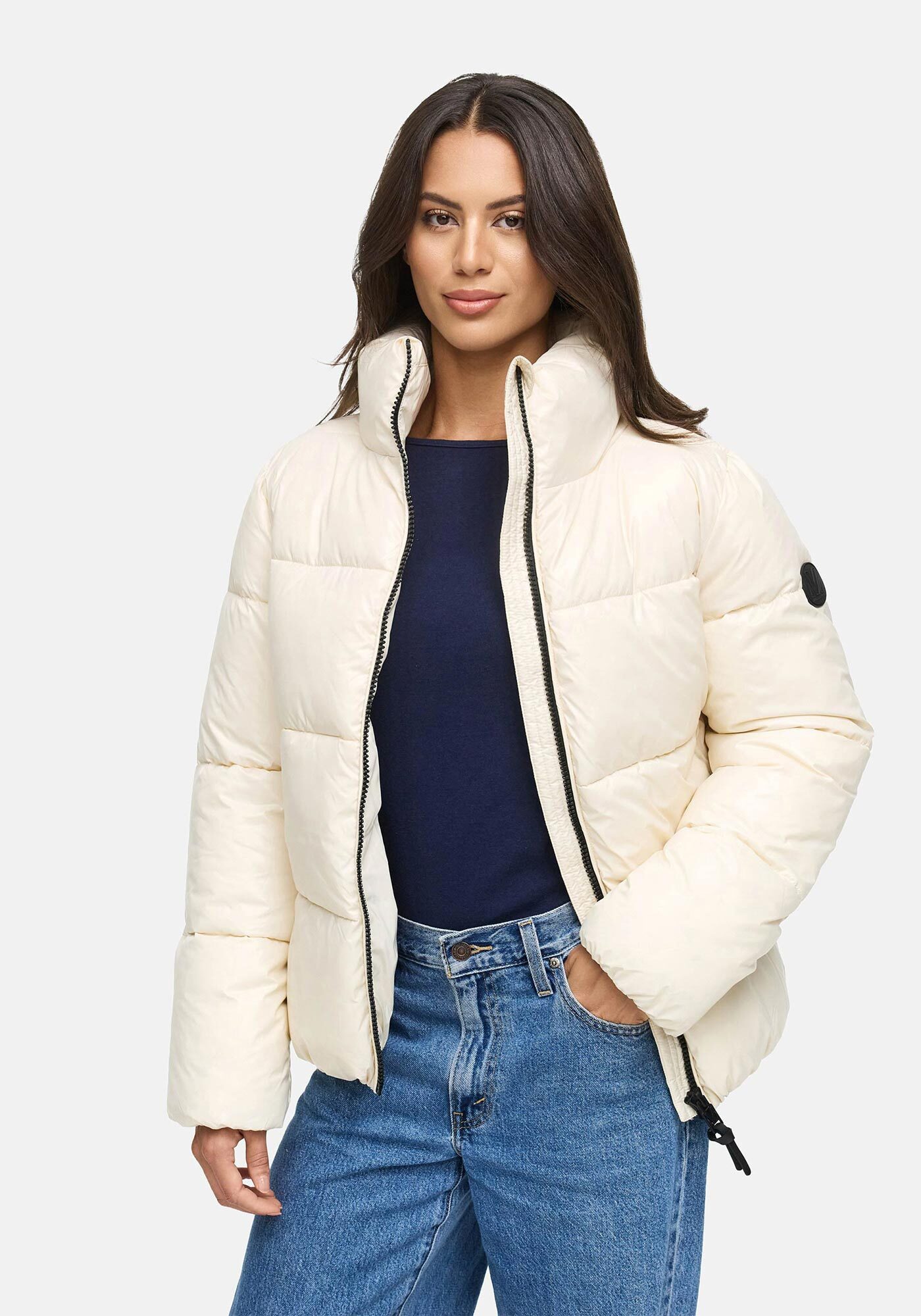 Marikoo Winterjacke Hazalee mit leicht gläzendem Obermaterial und hohem Kra günstig online kaufen