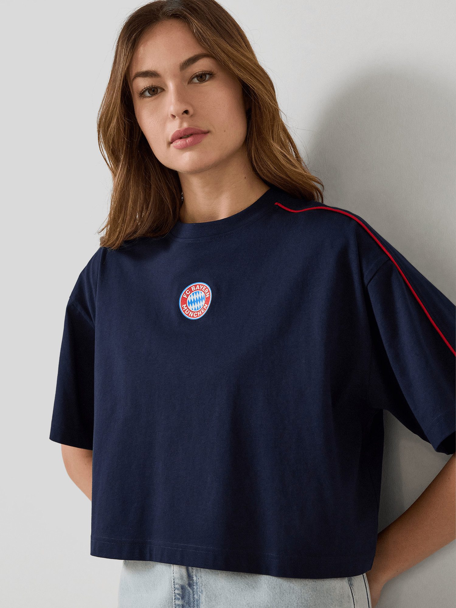 FC Bayern München T-Shirt FC Bayern München, Cropped T-Shirt Essentials, Damen, Navy