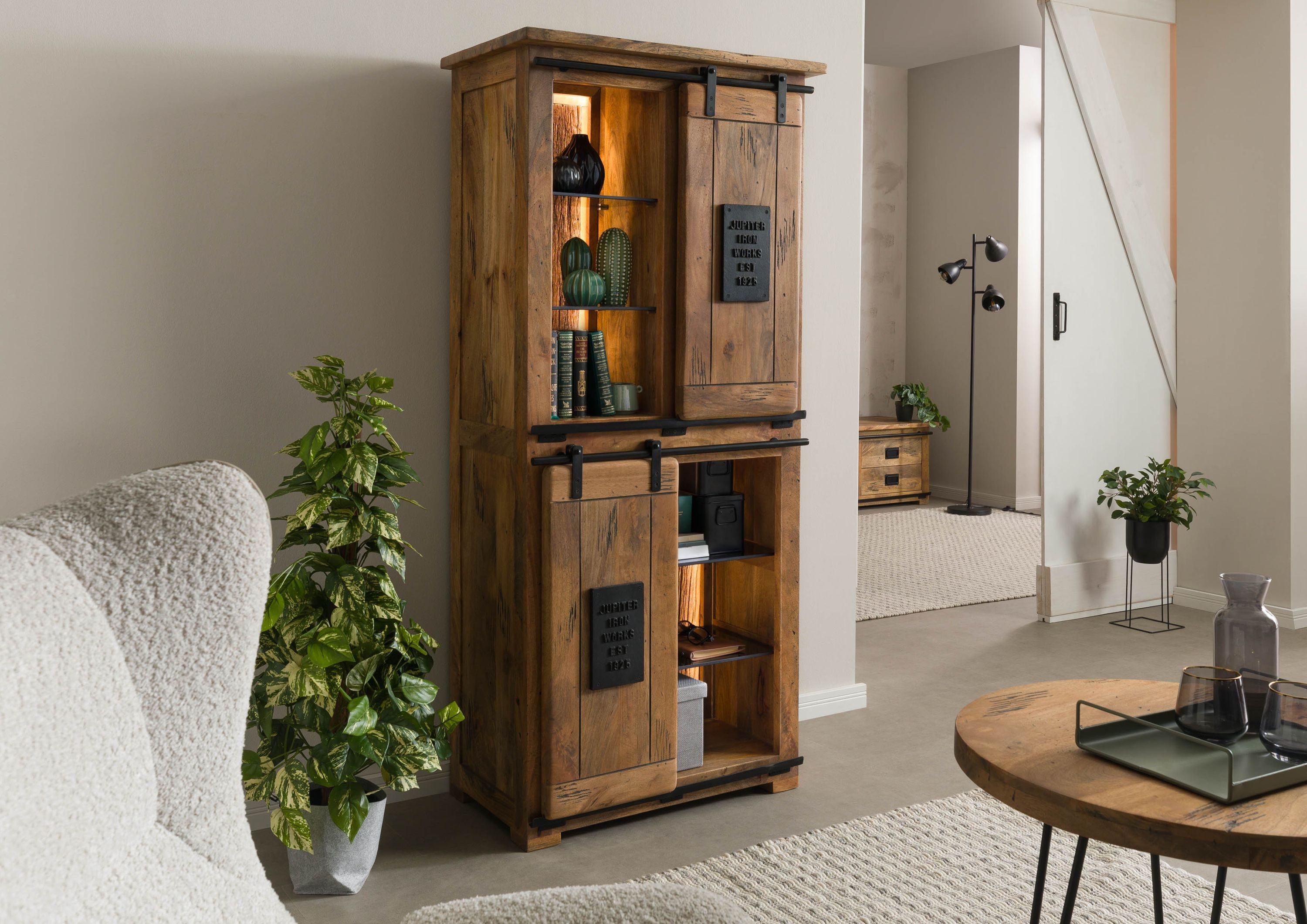 Massivmoebel24 Dreh-/Schwebetürenschrank (Mango / Altholz 80x45x175 günstig online kaufen