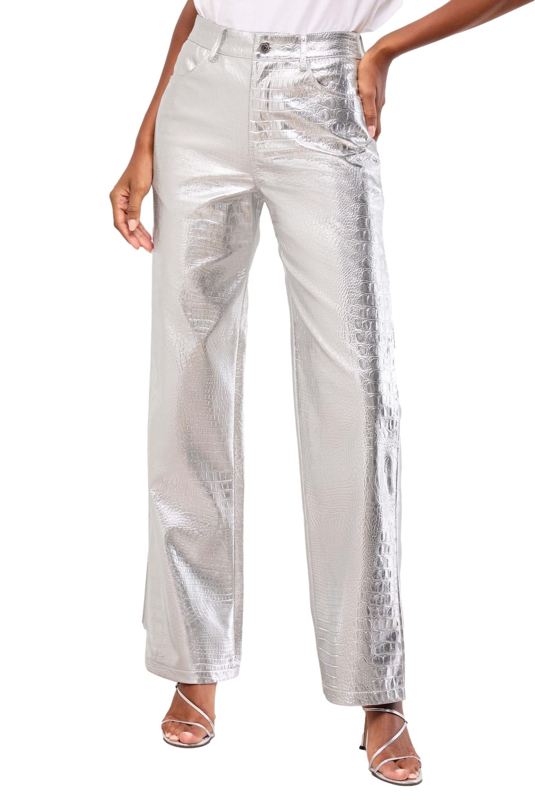 LIPSY Anzughose Lipsy Hose mit weitem Bein und Biesen, Petite (1-tlg)