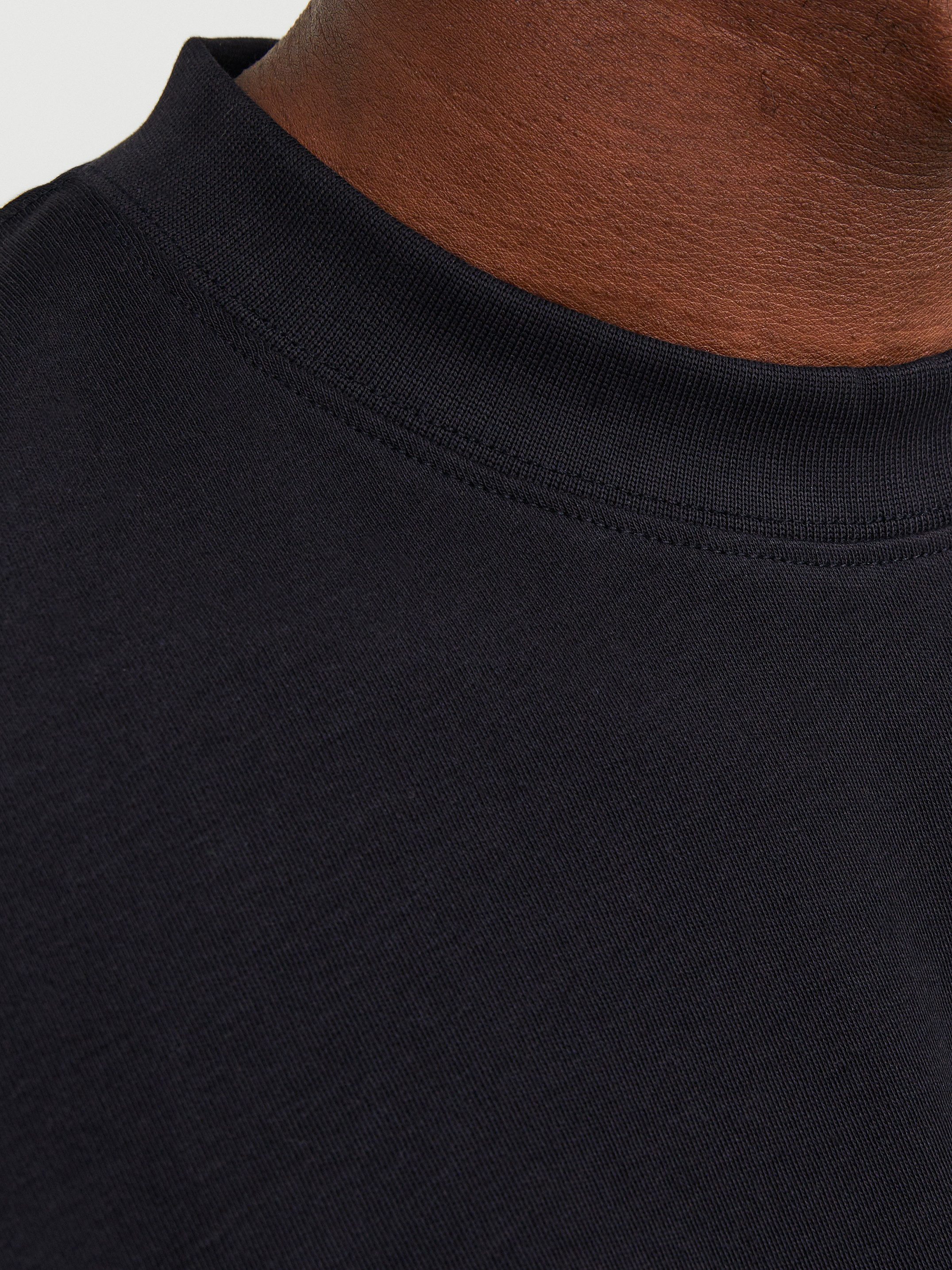 Jack & Jones Rundhalsshirt JJEURBAN EDGE TEE SS O-NECK NOOS mit Rundhalsausschnitt
