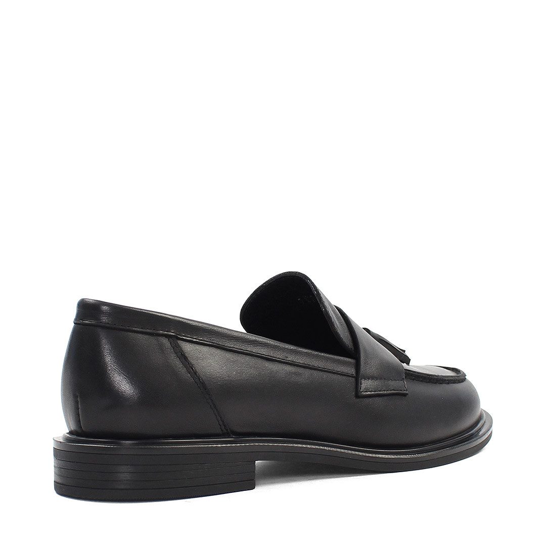 Celal Gültekin Loafer Damen Elegante Slipper aus Leder mit Quasten-Verzierung Loafer Glattes Echtleder in klassischem Schwarz