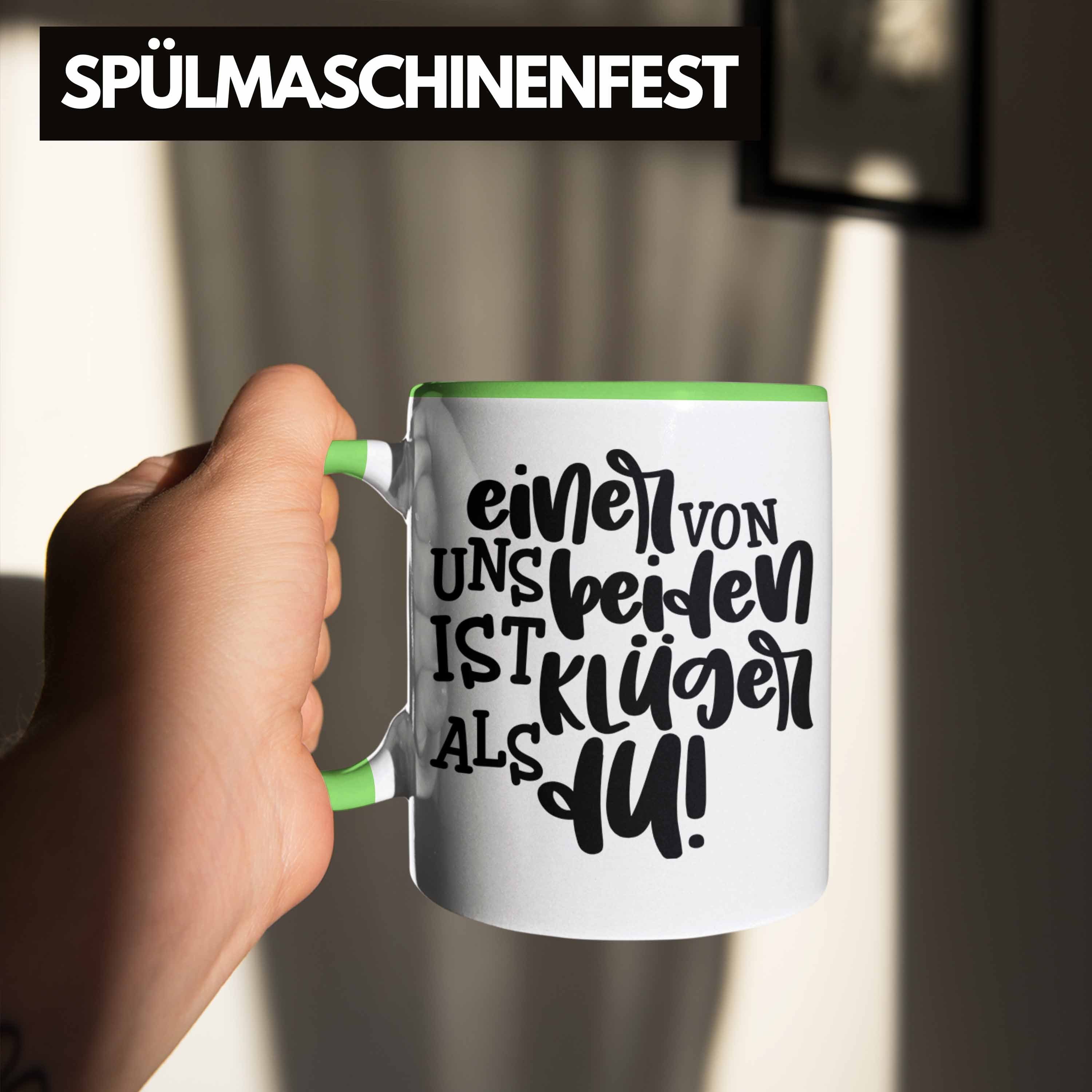 Lustige - Uns Beiden Kollege Klüger Als Spruch Einer Tasse mit Geschenk Von Trendation Grün Bruder Schwester Lieblingskollege Trendation Ist Vater Du Kollegin Tasse