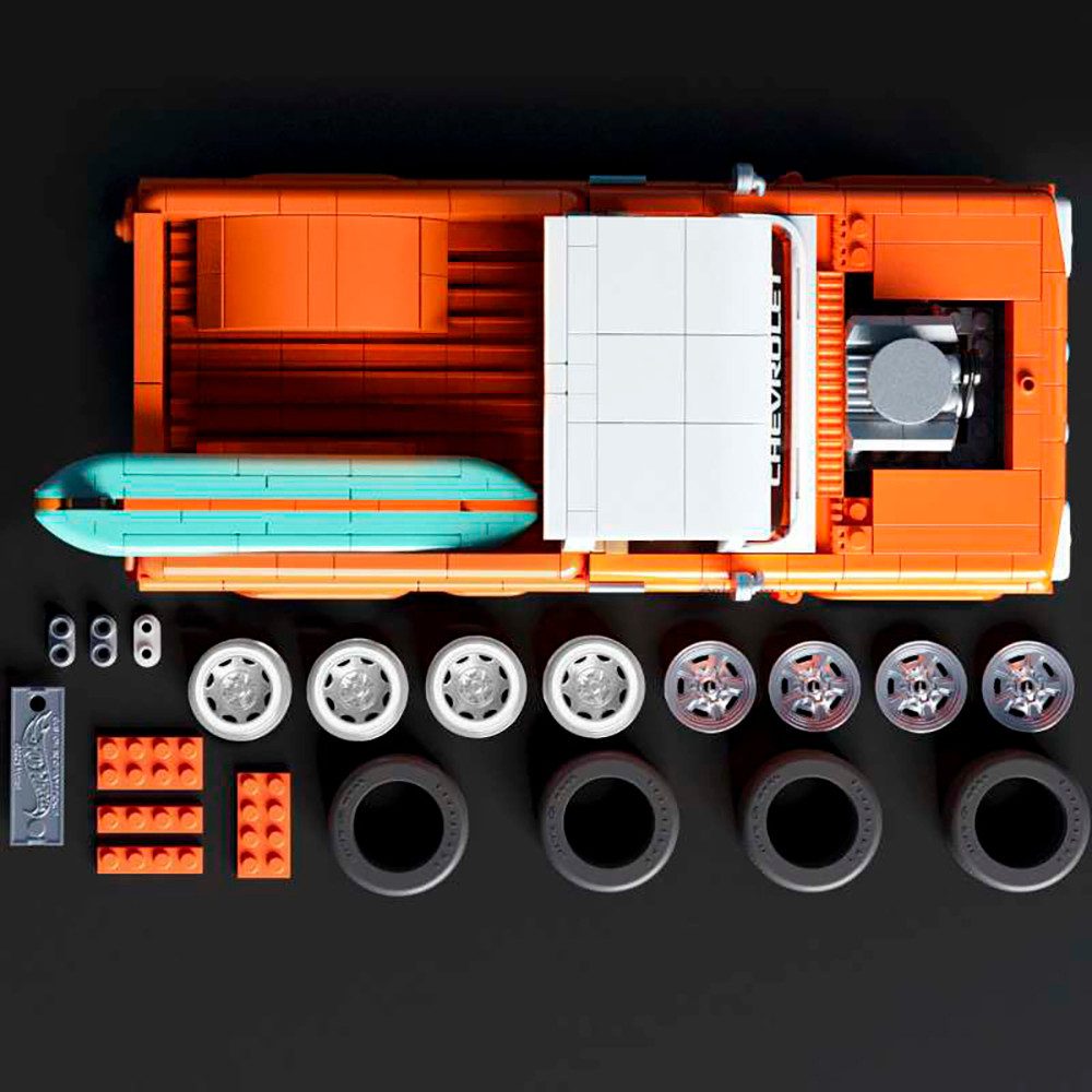 Mattel® Model Kit Mattel Brick Shop Hot Wheels, ELITE SERIES CHEVY, Scale 1:16, (858 pieces)