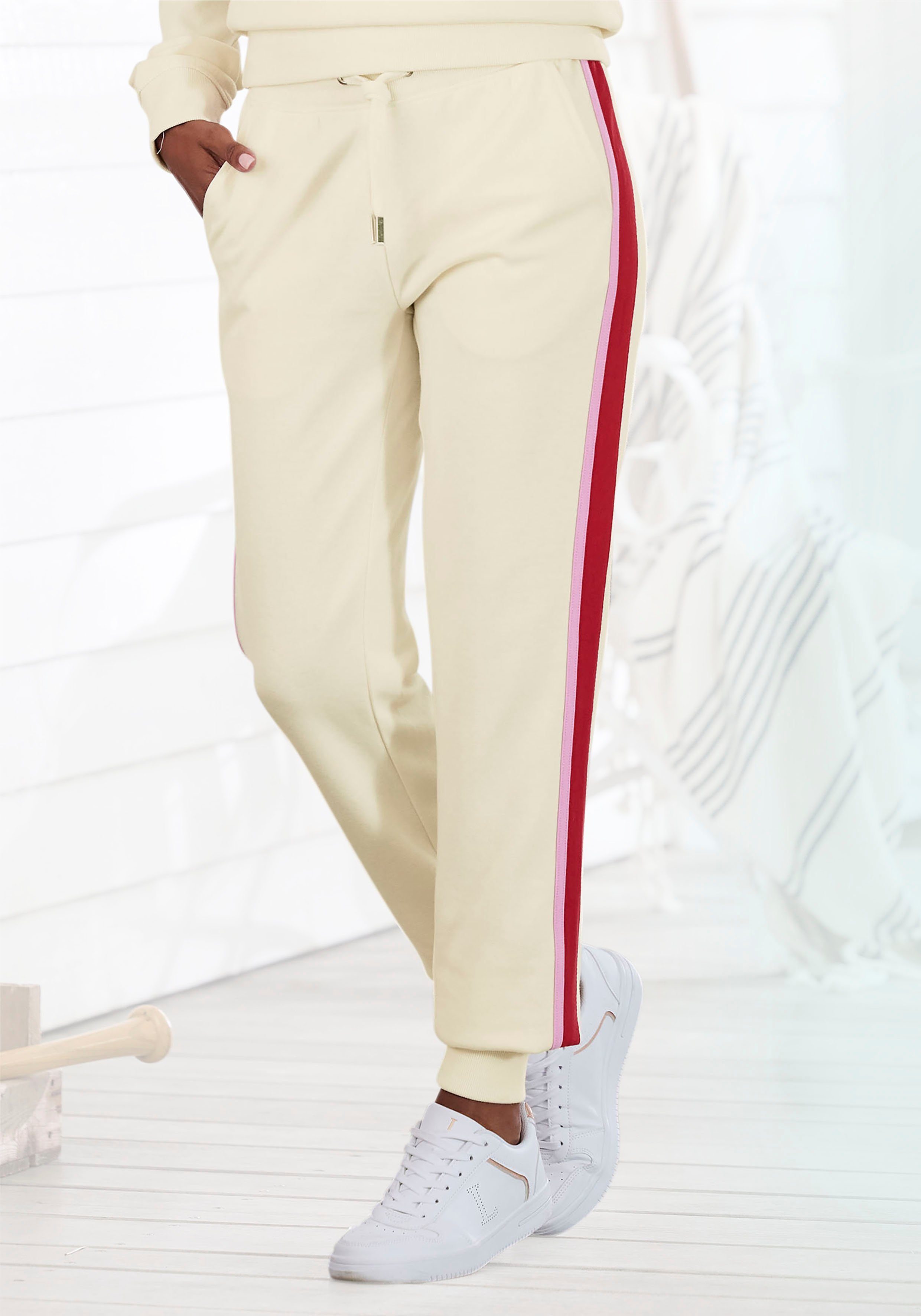 Vivance Sweatpants, (1 tlg.), Sweathose mit kontrast Einsätzen, Loungeanzug günstig online kaufen