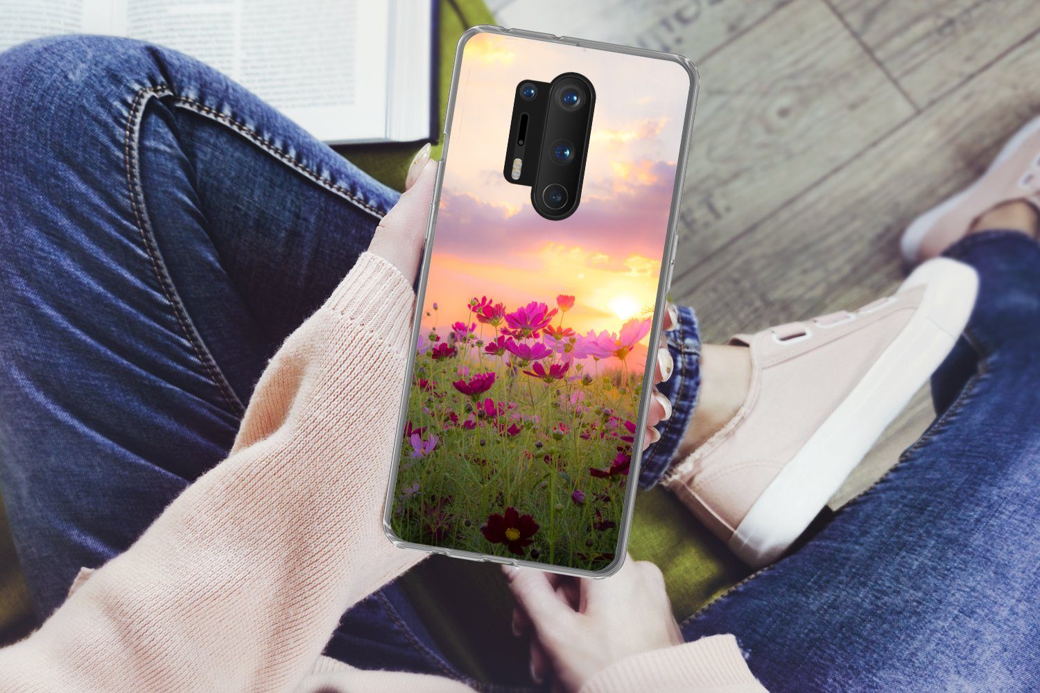 MuchoWow Handyhülle für OnePlus 8 Pro Sonnenuntergang - Blumen - Rosa - Natur - Grün, Phone Case, Silikon, Schutzhülle Dünn