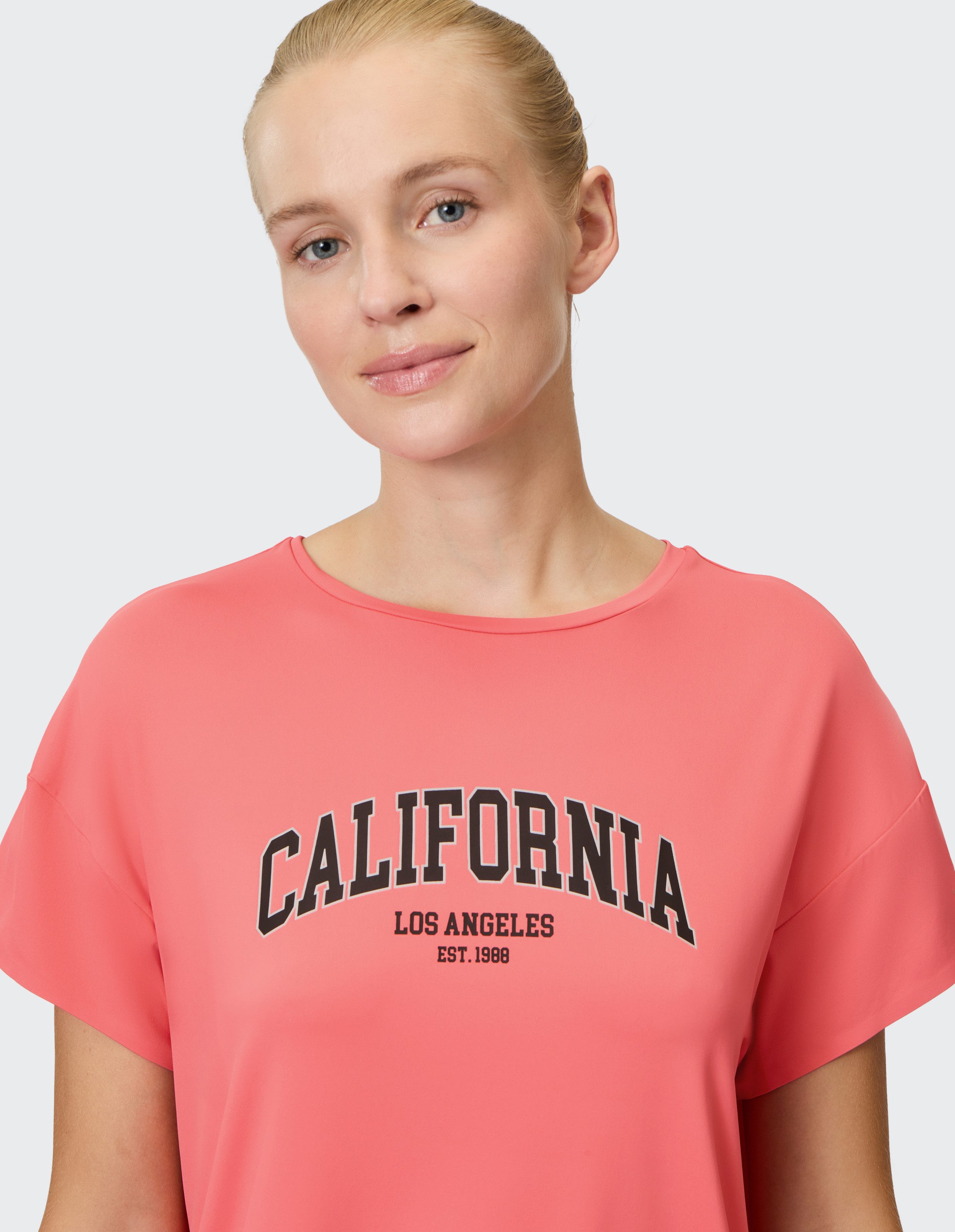 Venice Beach T-Shirt EDANA mit Rundhalsausschnitt, Kurzarm-Design, weiter Schnitt