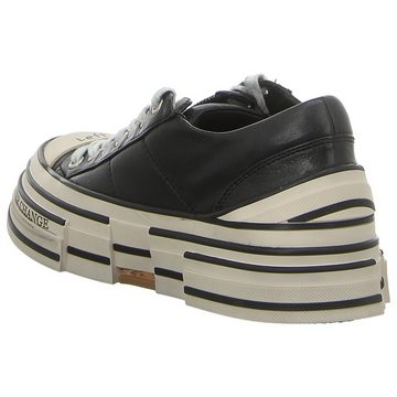 Rebecca White Sneaker