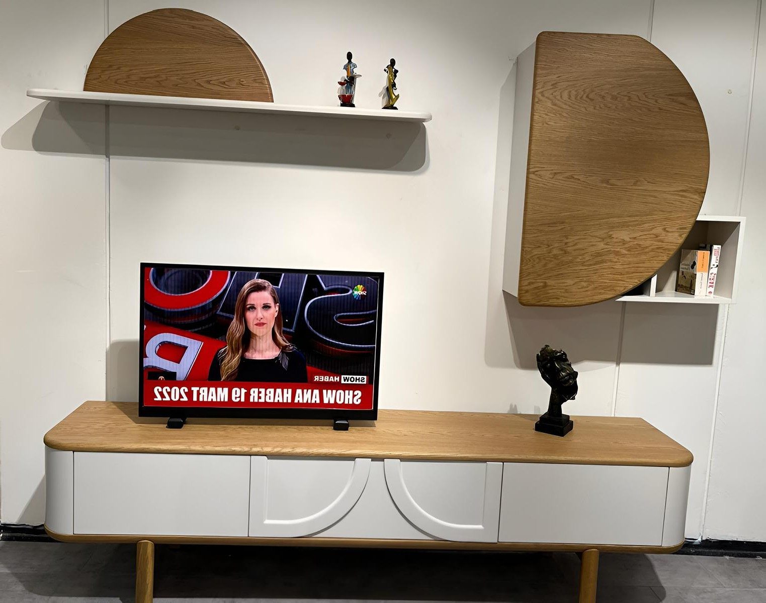 Xlmoebel Lowboard Modernes TV-Ständer Möbel für das Designer Wohnzimmer, Made in Europa