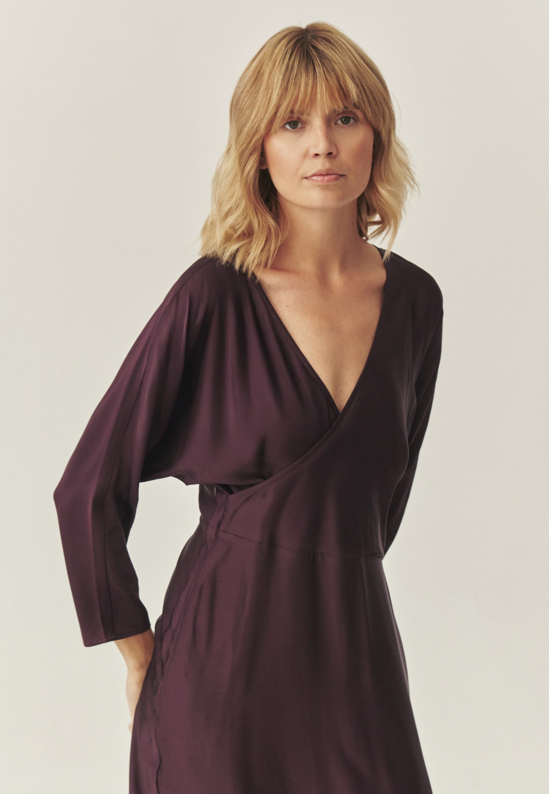 TATUUM Midikleid Satin-Kleid Mit Lenzing™ Ecovero™ Viskose - Flushing
