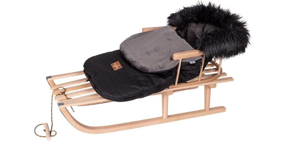 GOLDKIDS Rodel Holzschlitten Kinderschlitten aus Buchenholz Rückenlehne (inkl. Zugseil +, Winterfußsack Schlittensack Fußsack mit), Reißverschluss 48/90 cm Schlitten Metallkufen