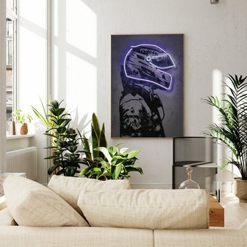 JUSTGOODMOOD Poster Premium ® Formel 1 Rennfahrer Lila Neon Helm Poster · ohne Rahmen