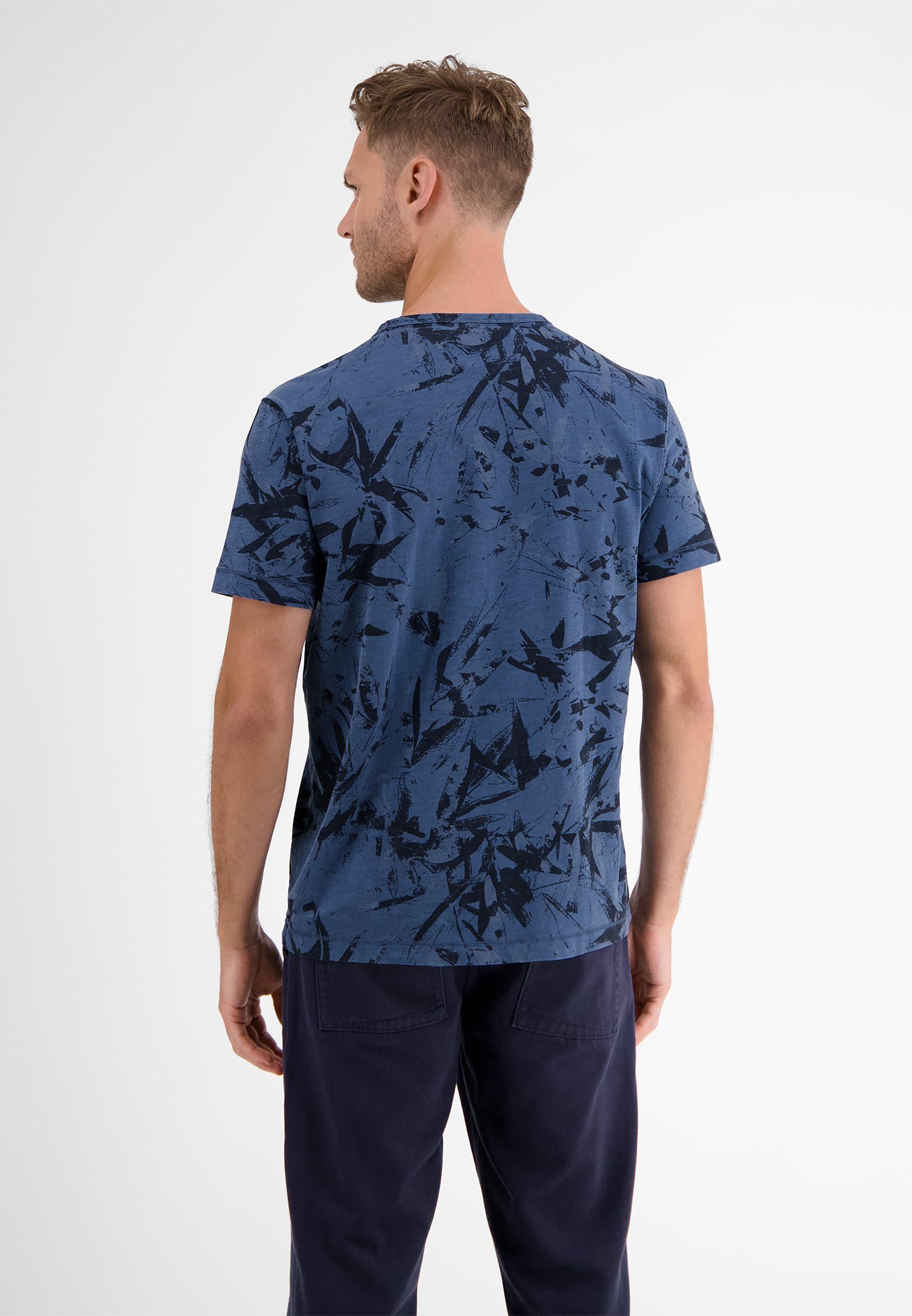 LERROS T-Shirt TRAVEL LERROS T-Shirt AOP mit BLUE floralem