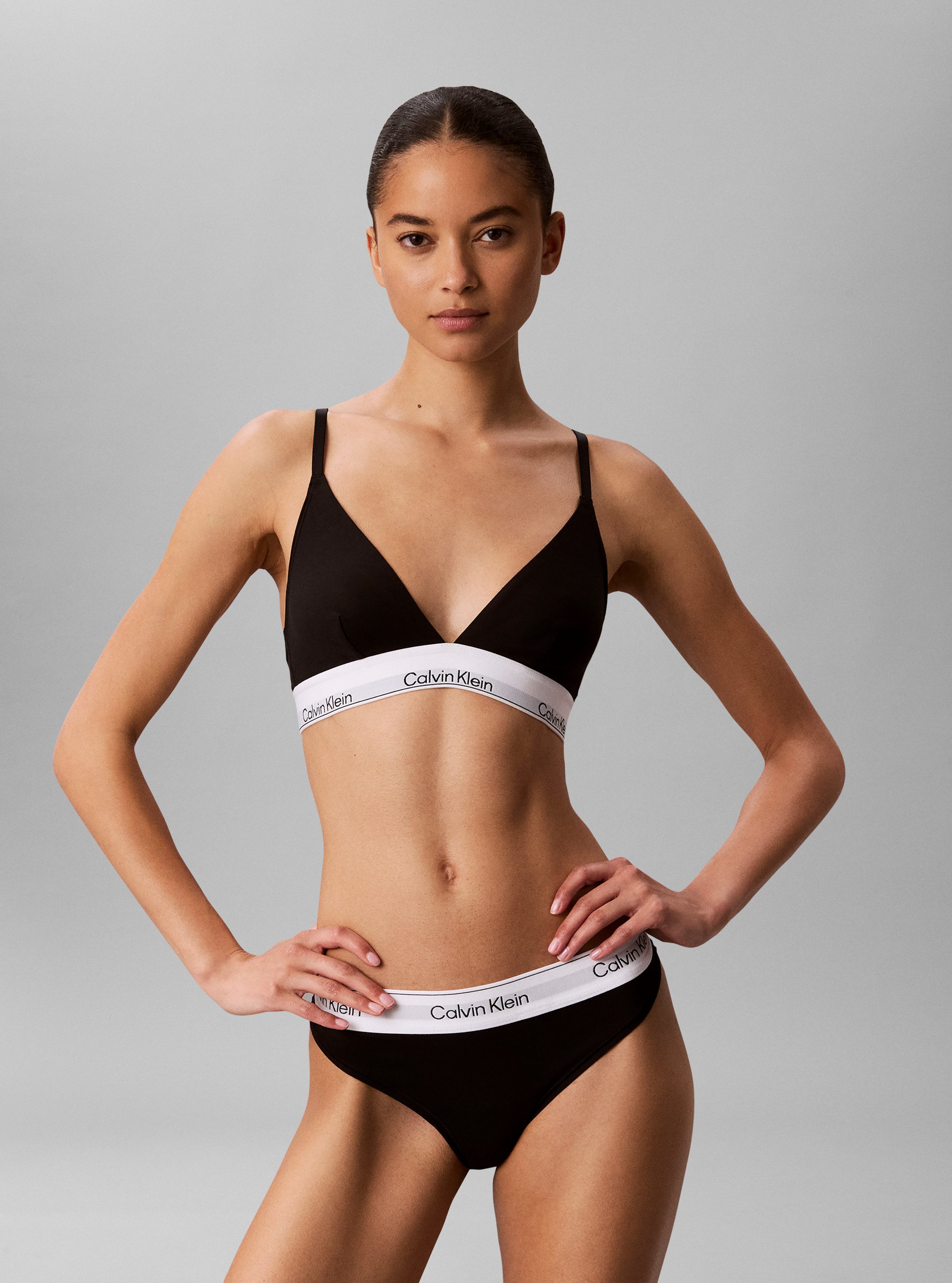 Calvin Klein Underwear Tanga THONG 2PK (Packung, 2er-Pack) Körpernahe Passform mit elastischem Bund