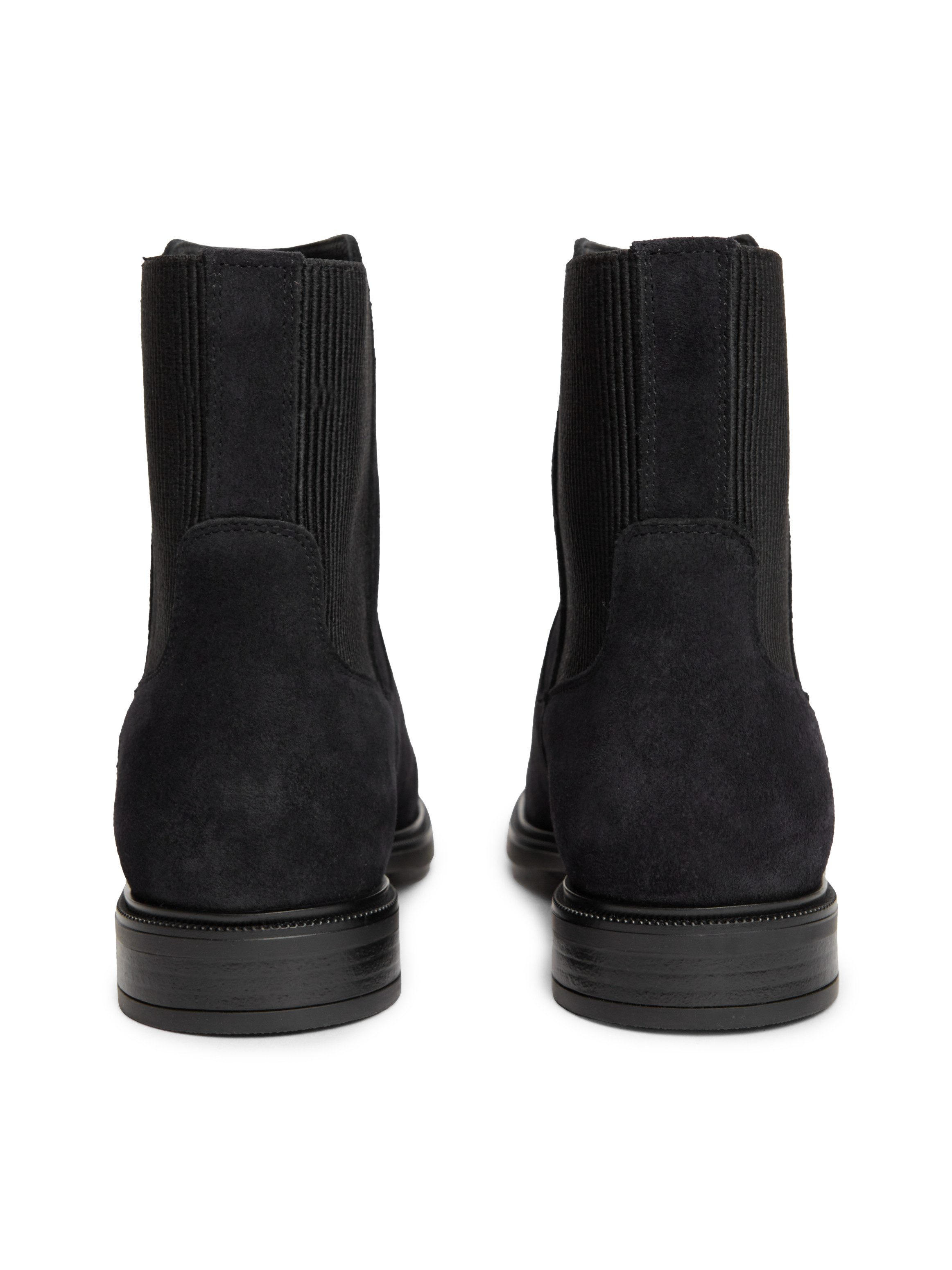 Tommy Hilfiger ENAMEL FLAG SUEDE ANKLE CHELSEA Chelseaboots Blockabsatz, Businessboots mit breitem Stretcheinsatz