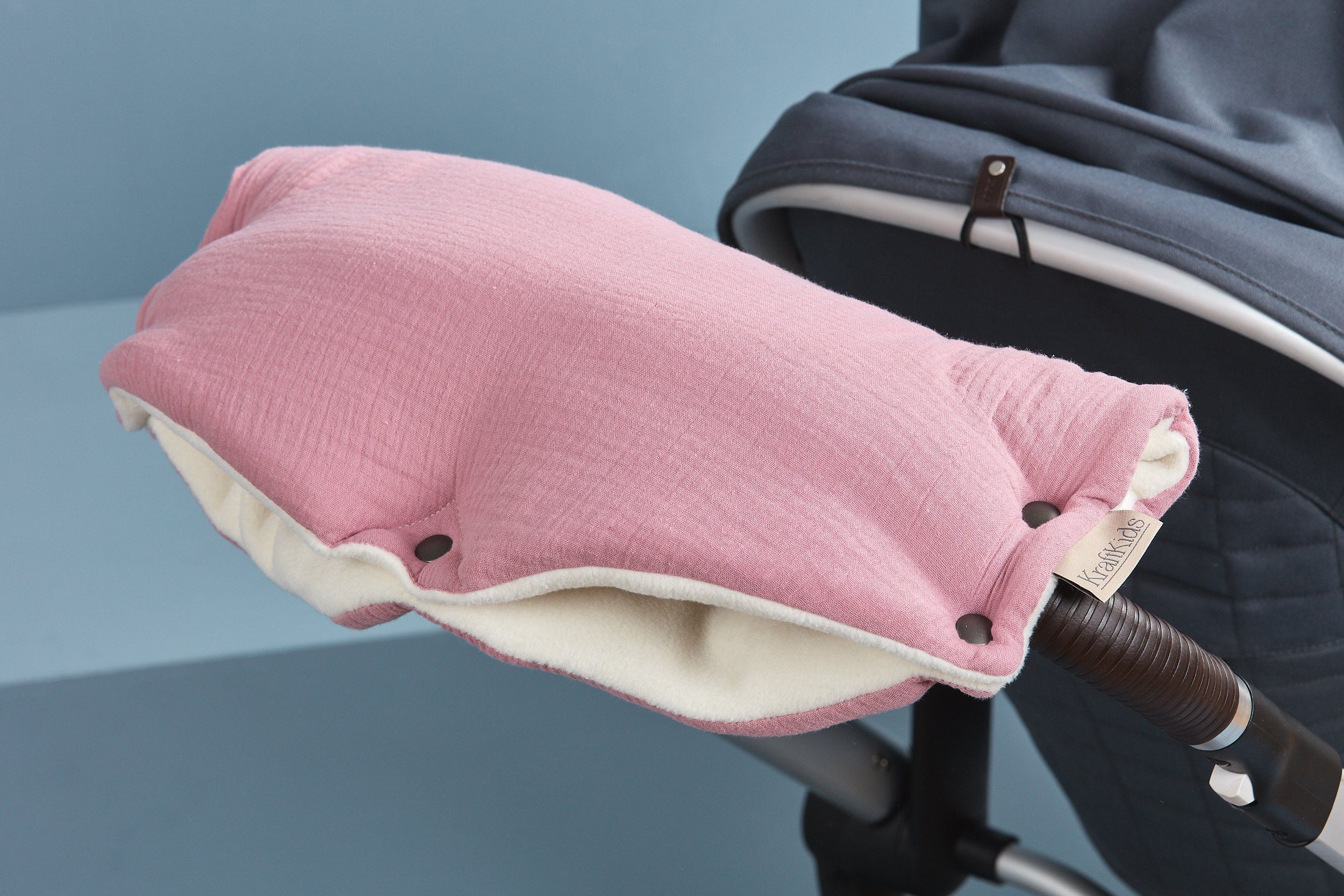 KraftKids Kinderwagen-Handwärmer Musselin rosa, dickem Fleece aus Innenseite