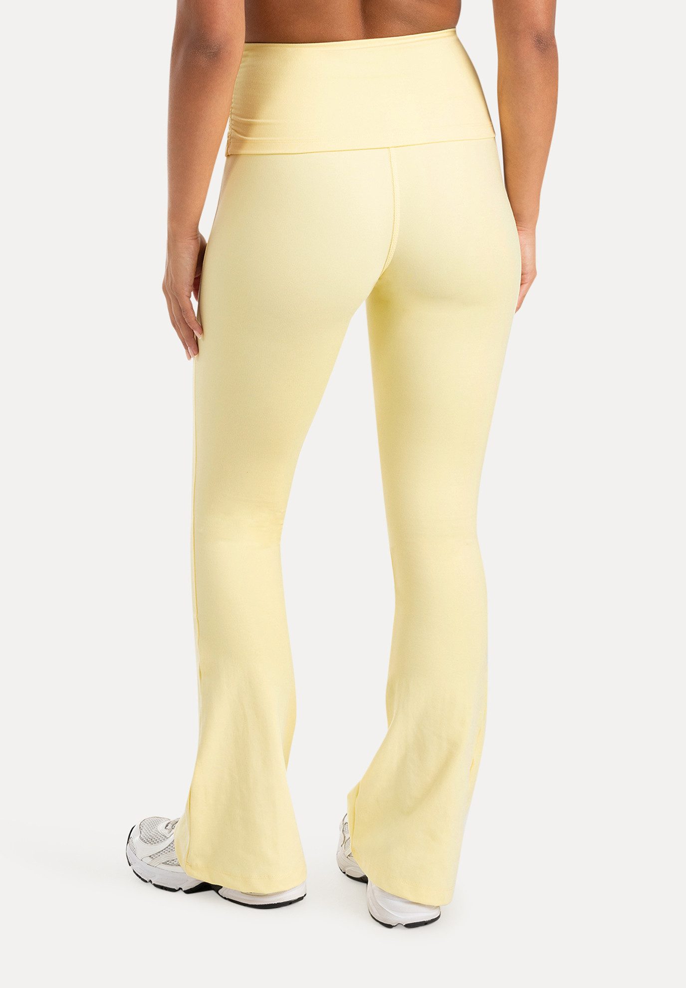 Smilodox Leggings Florea Damen, Schlaghose, Soft Touch & Stretch, für Gym & Alltag Flared Fit, Soft Touch, Blickdicht, Komfortbund