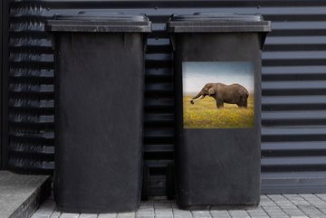 MuchoWow Wandsticker Elefant - Tiere - Blumen - Gras - Natur (1 St), Mülleimer-aufkleber, Mülltonne, Sticker, Container, Abfalbehälter