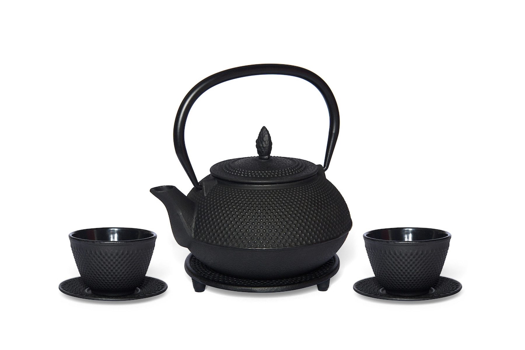 MAOCI teaware for your life Teeservice Arare schwarz Teekanne 0,9 L, Untersetzer, 2 Tassen - Gusseisen (1-tlg), 2 Personen, aus Gusseisen