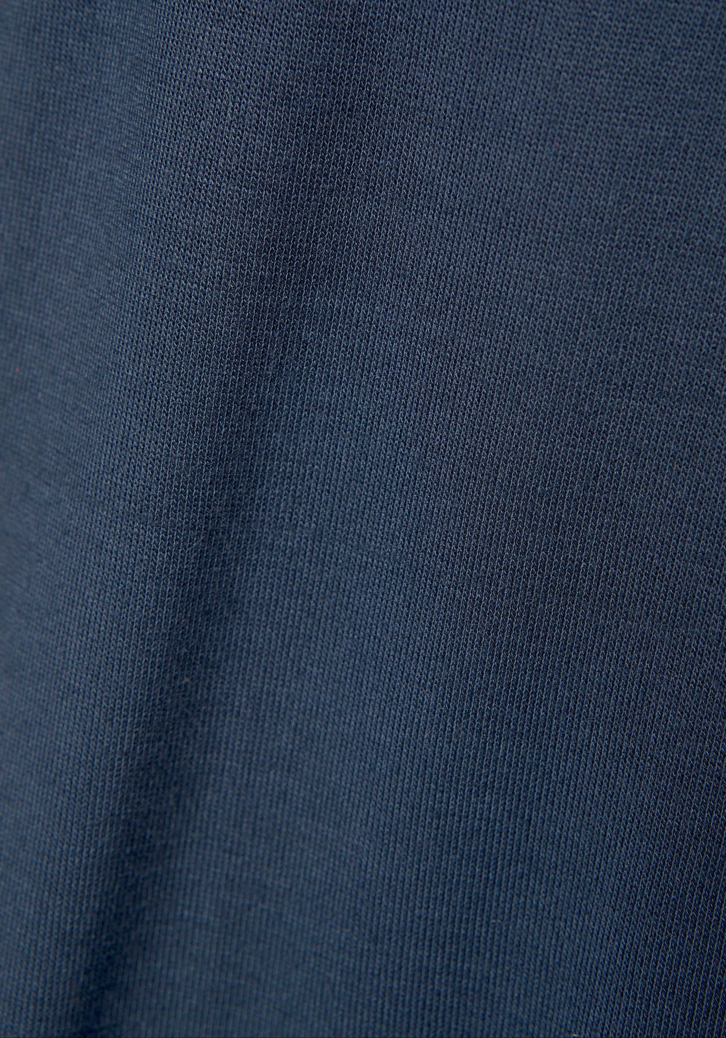 Spitzen-Details 1 Pyjama LASCANA mit aufgesetzten Stück) (2 tlg.,